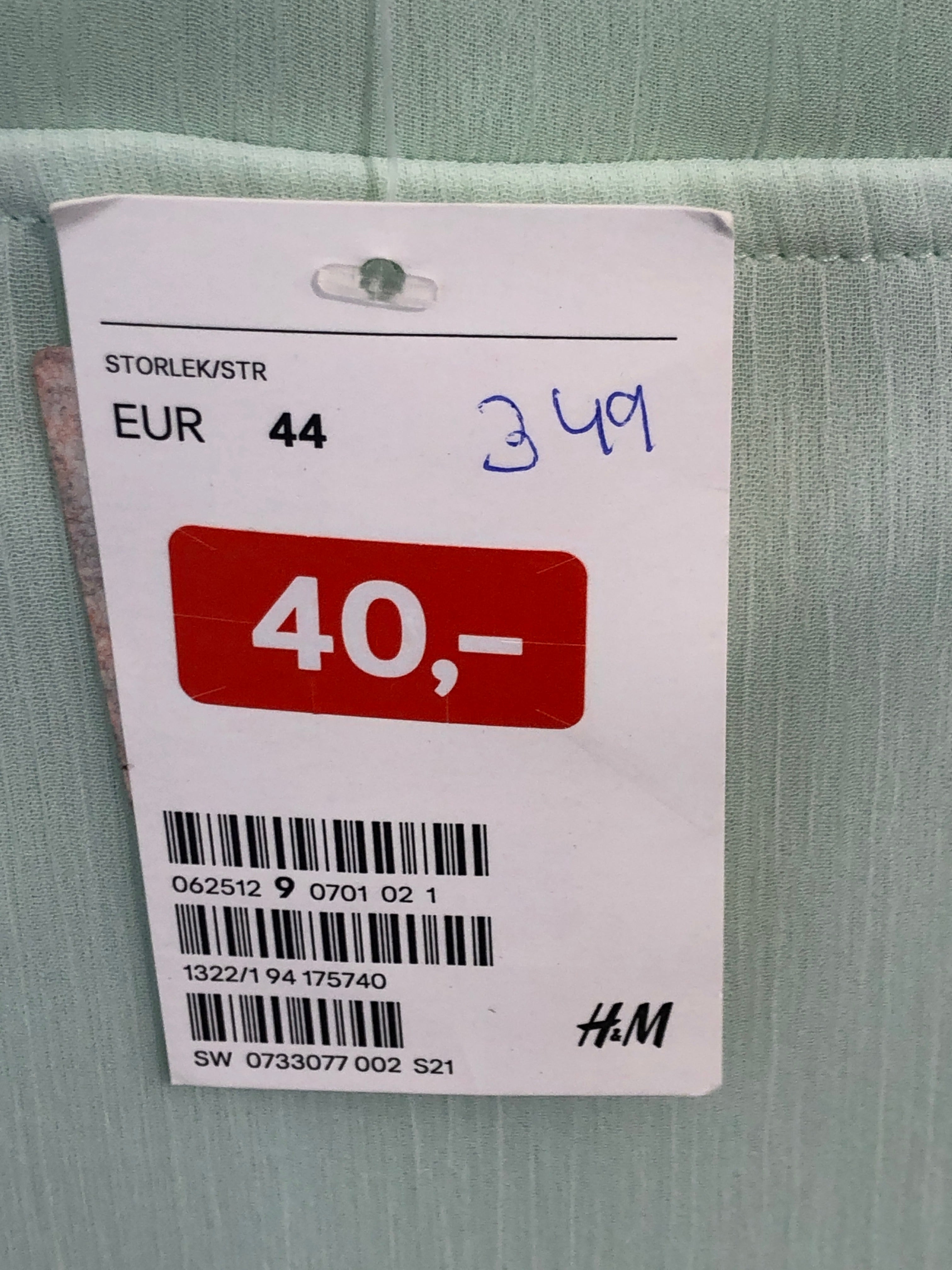 H&M festlig og kort kjole