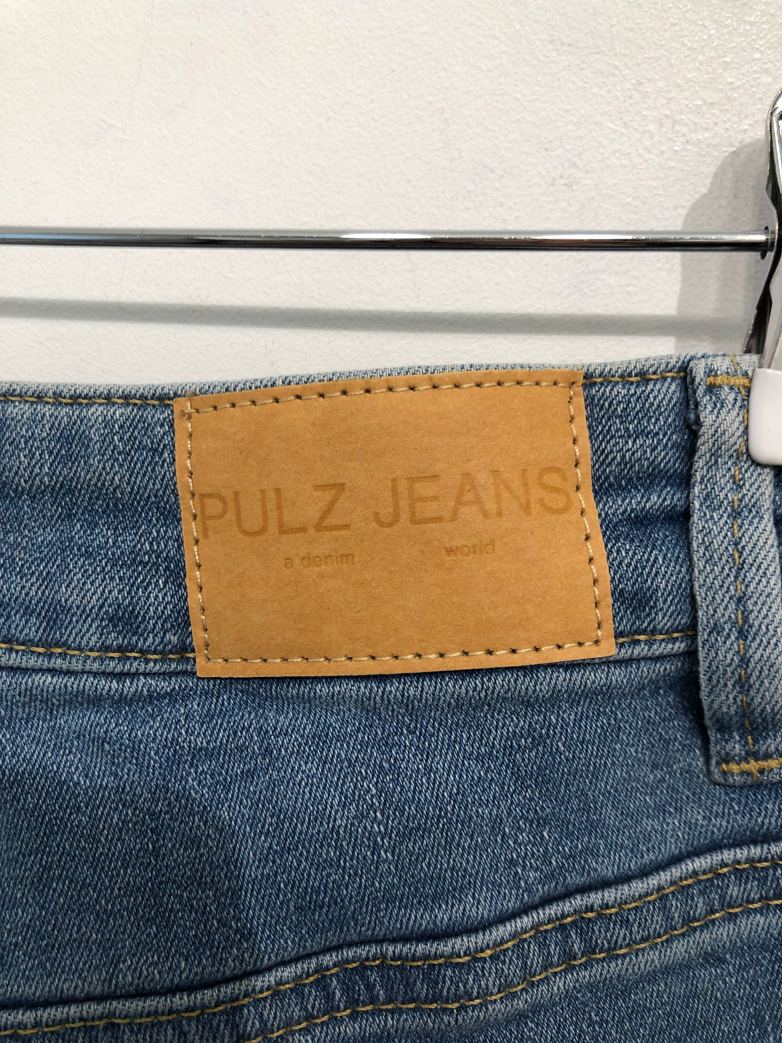 Pulz Shorts