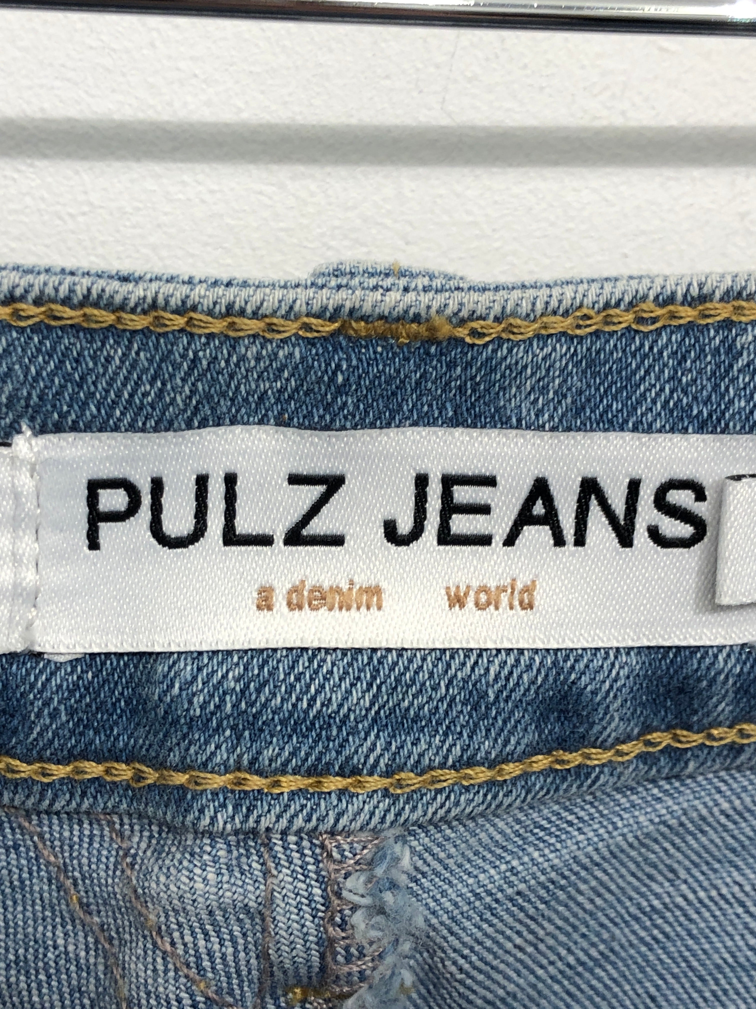 Pulz Shorts