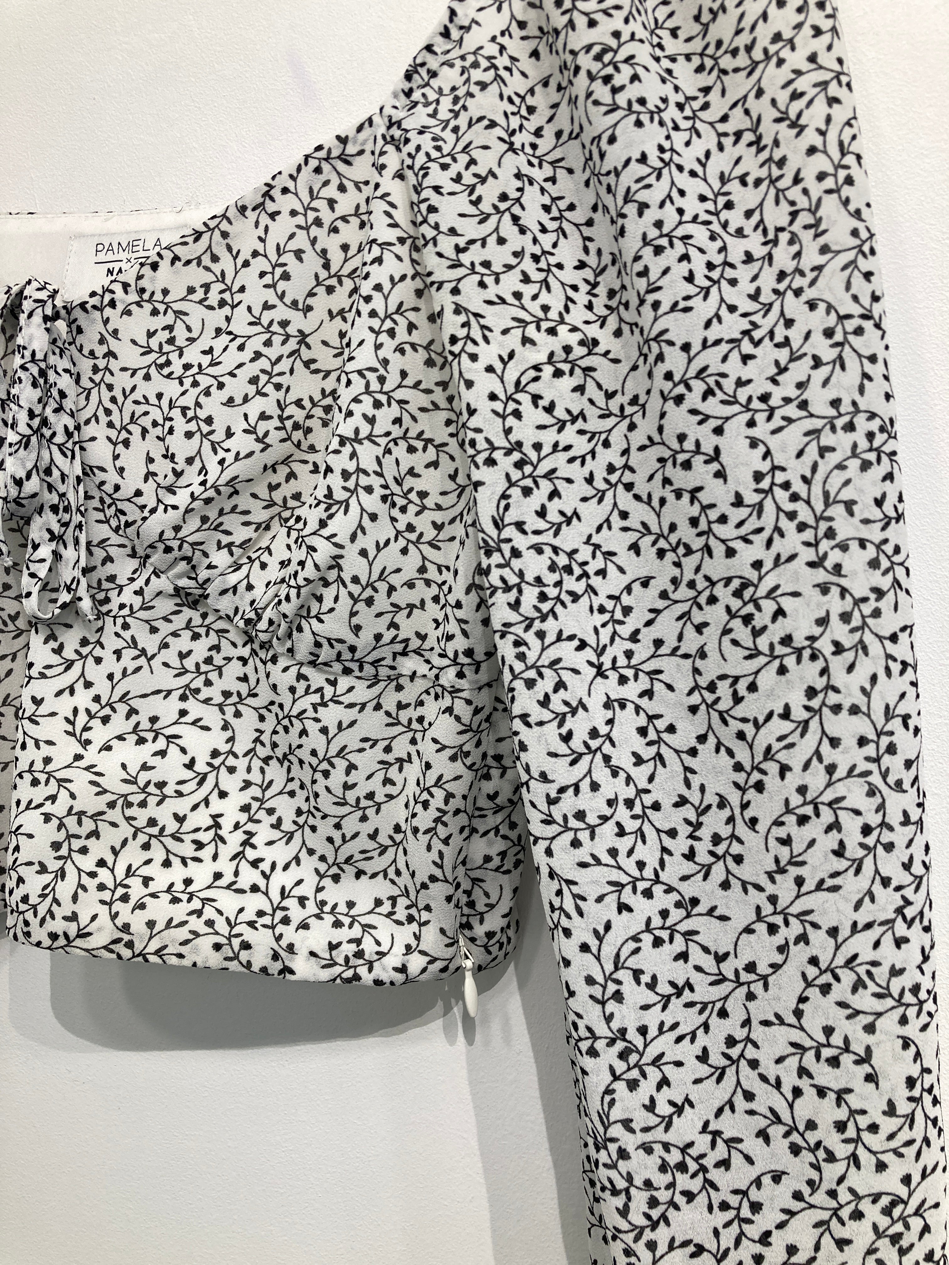 Na-Kd Bluse