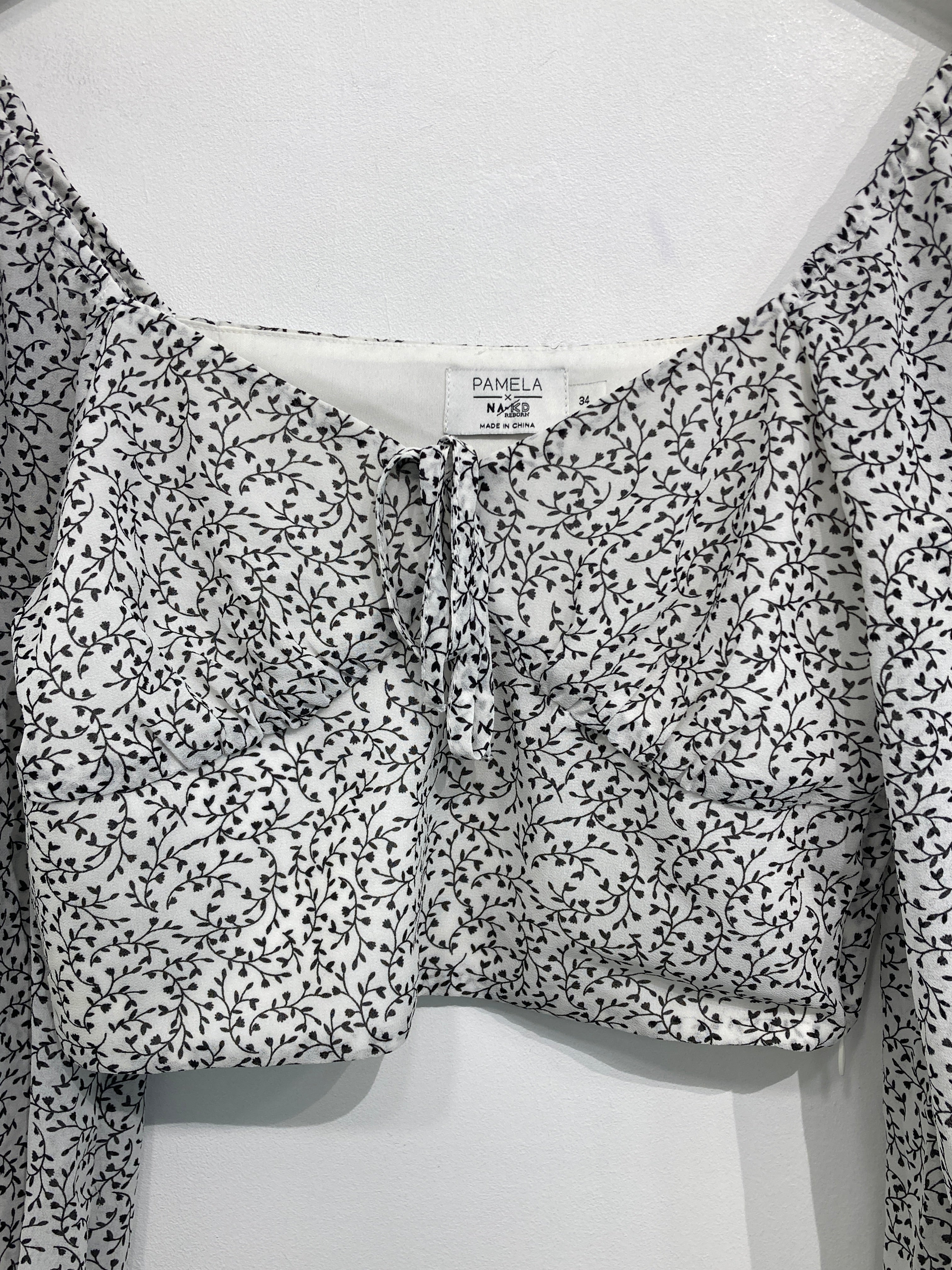 Na-Kd Bluse