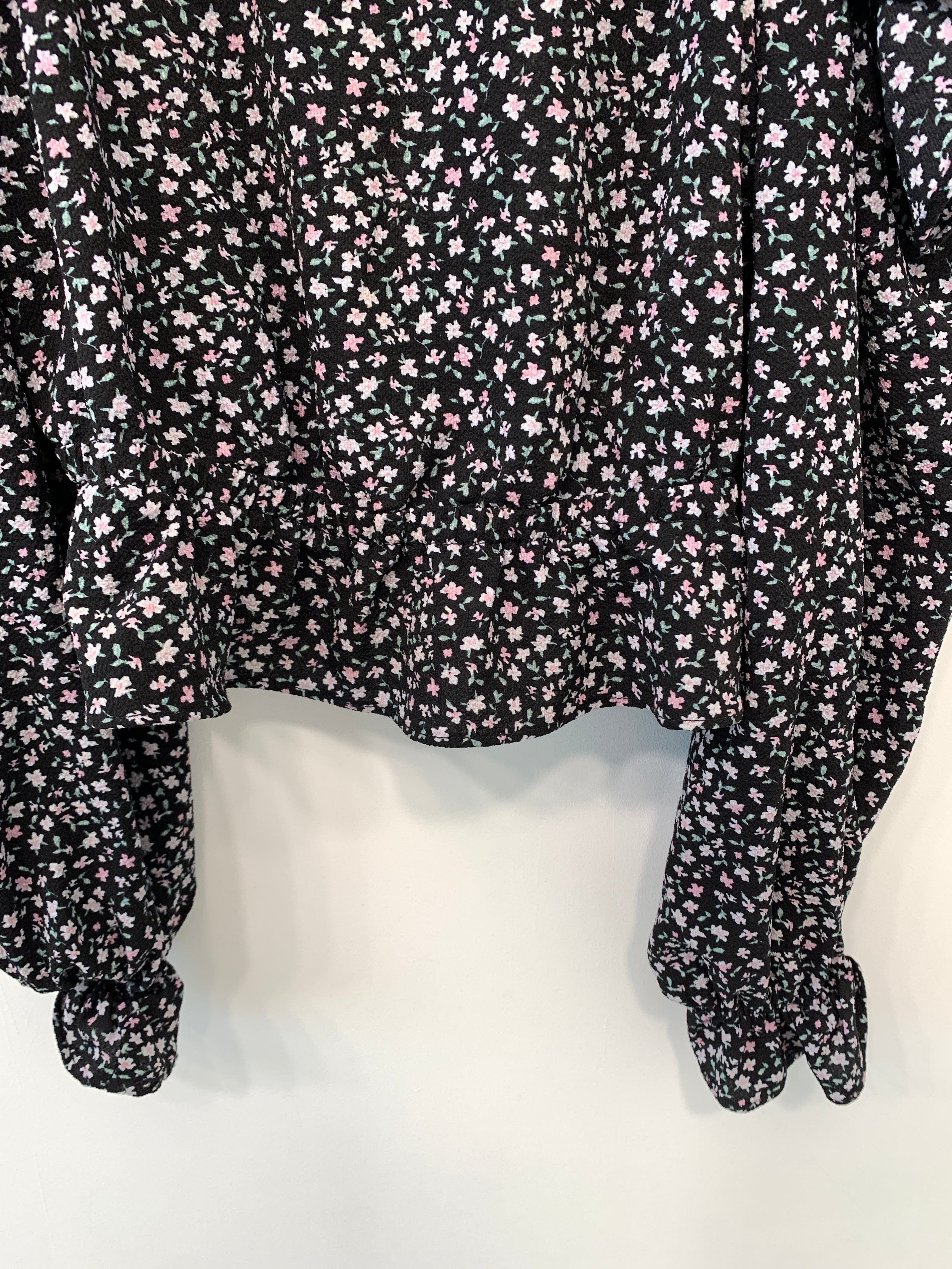 Divided Bluse