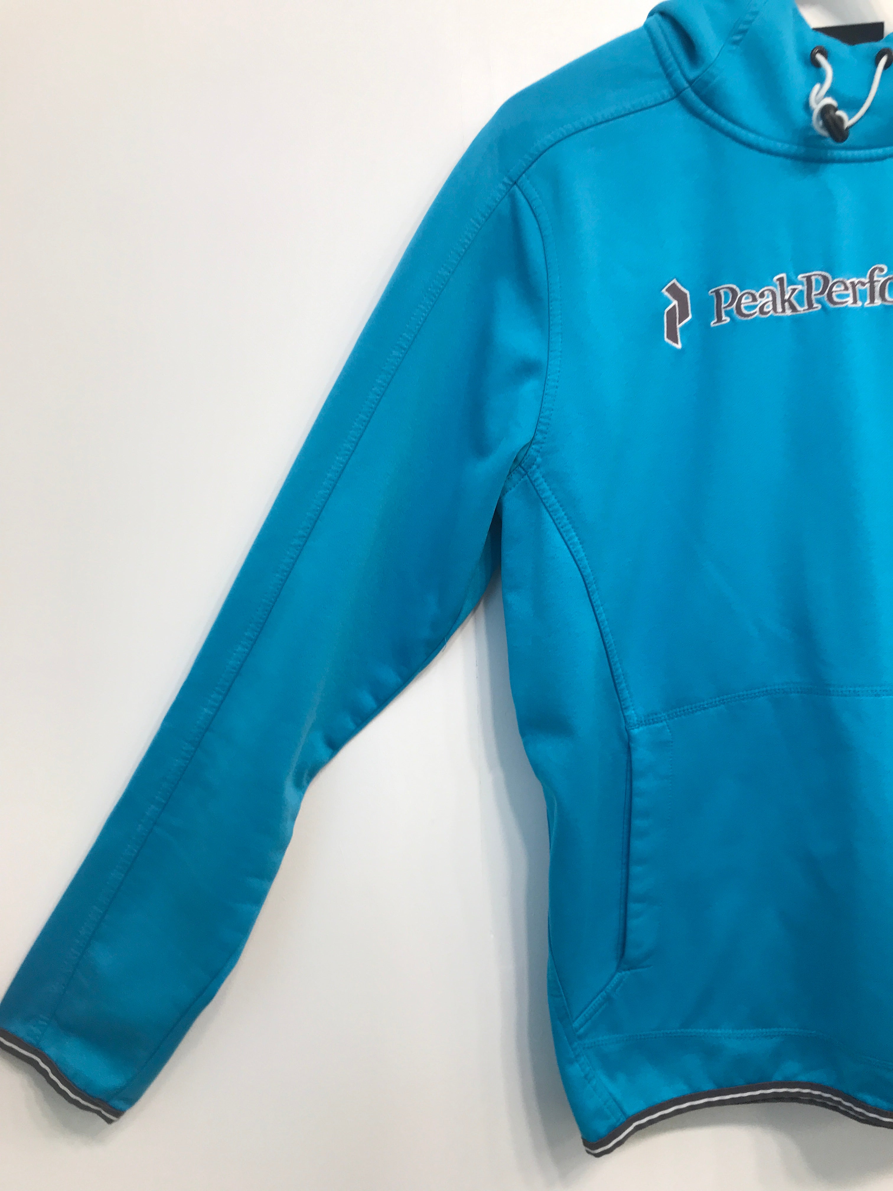 Peak Performance Hoodie