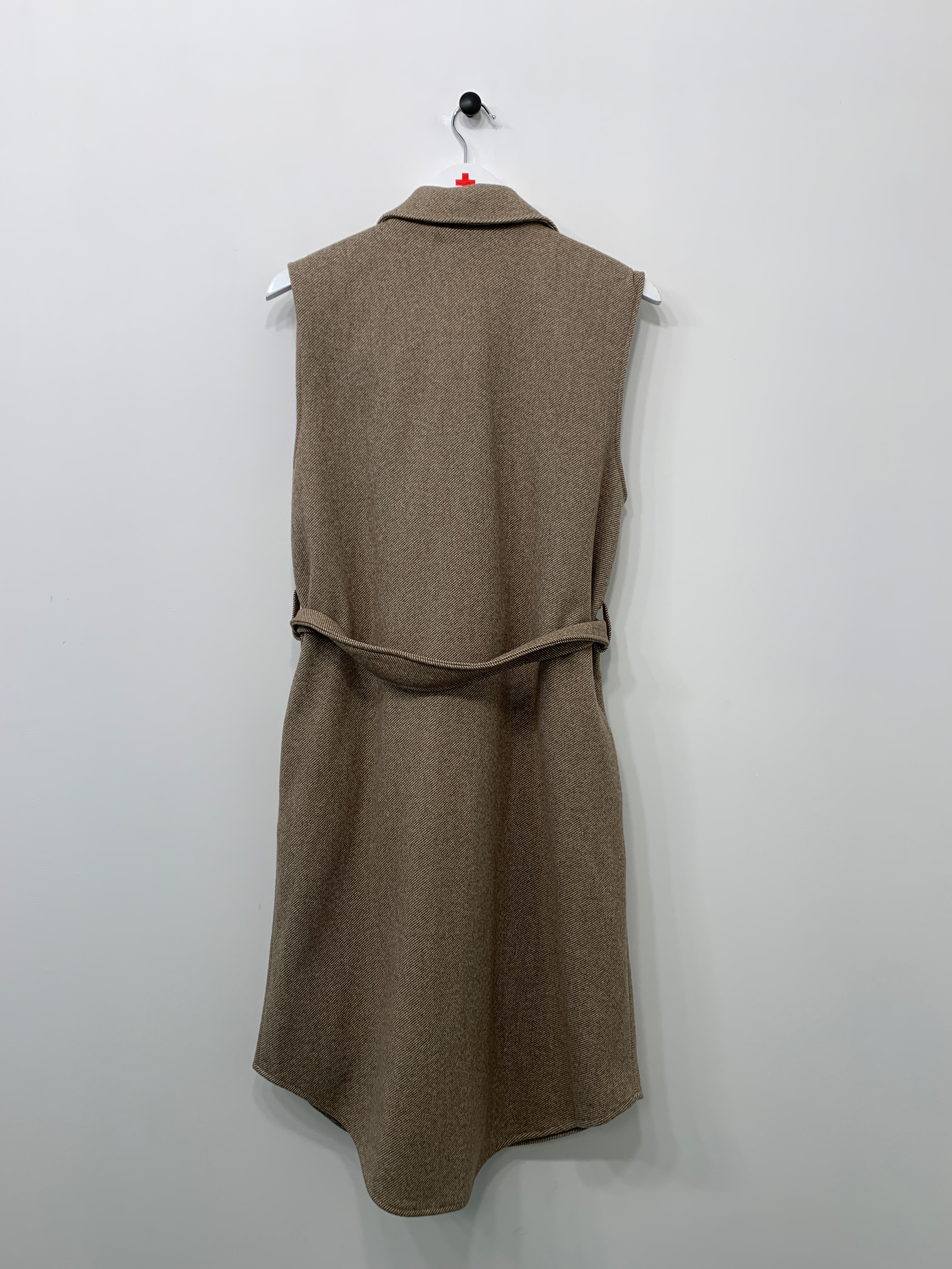 Pieces Vest