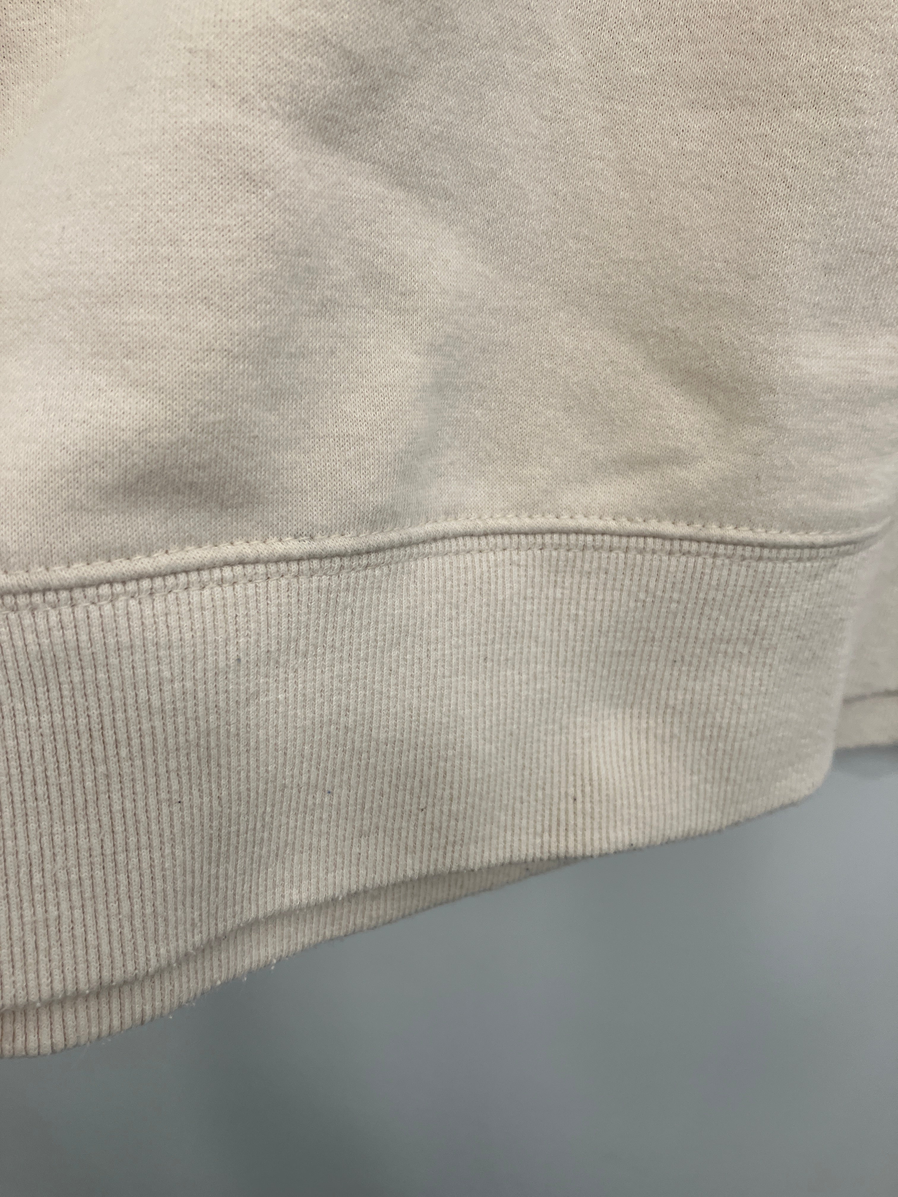 Amisu Sweater