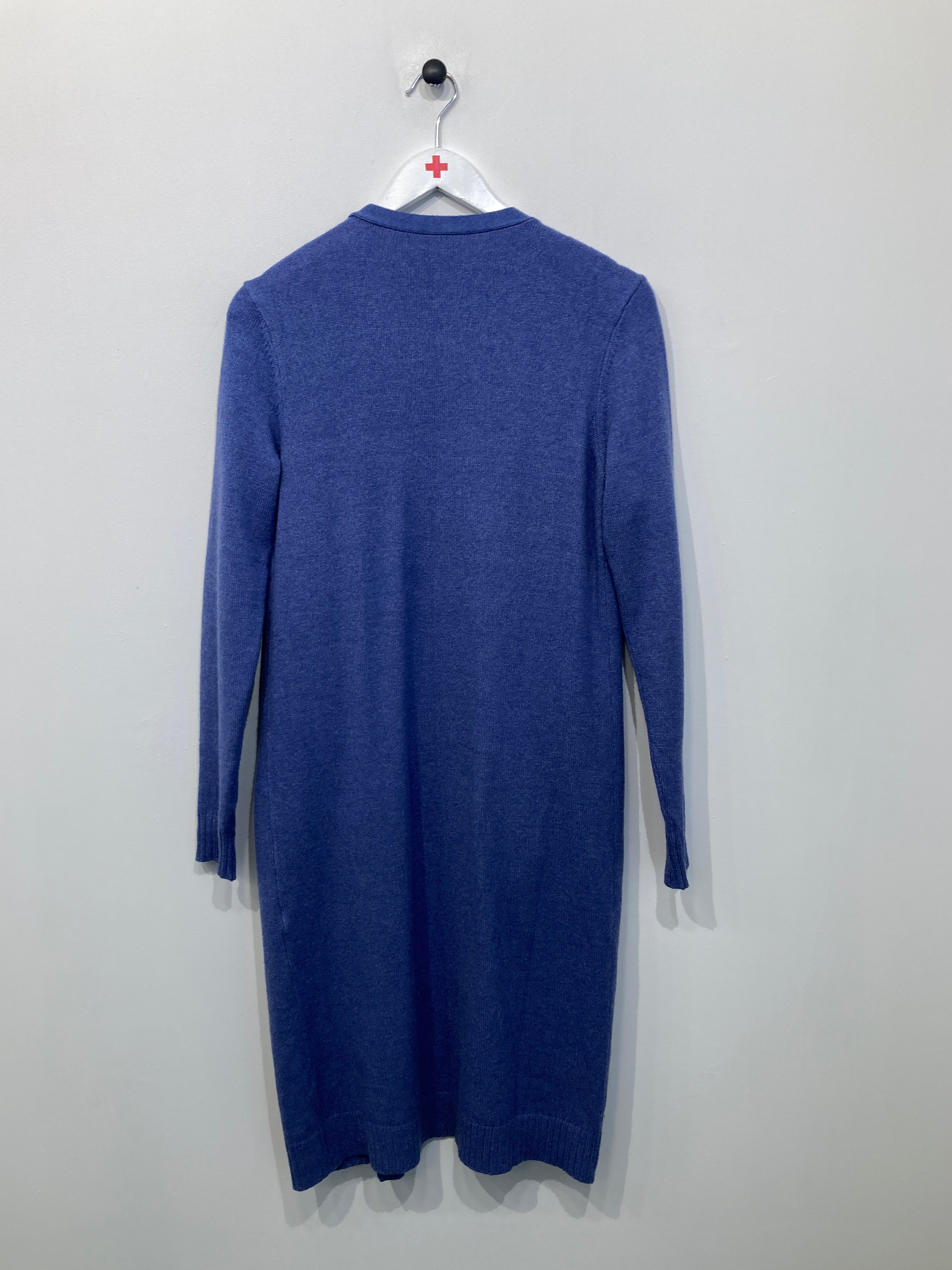 Vila Cardigan