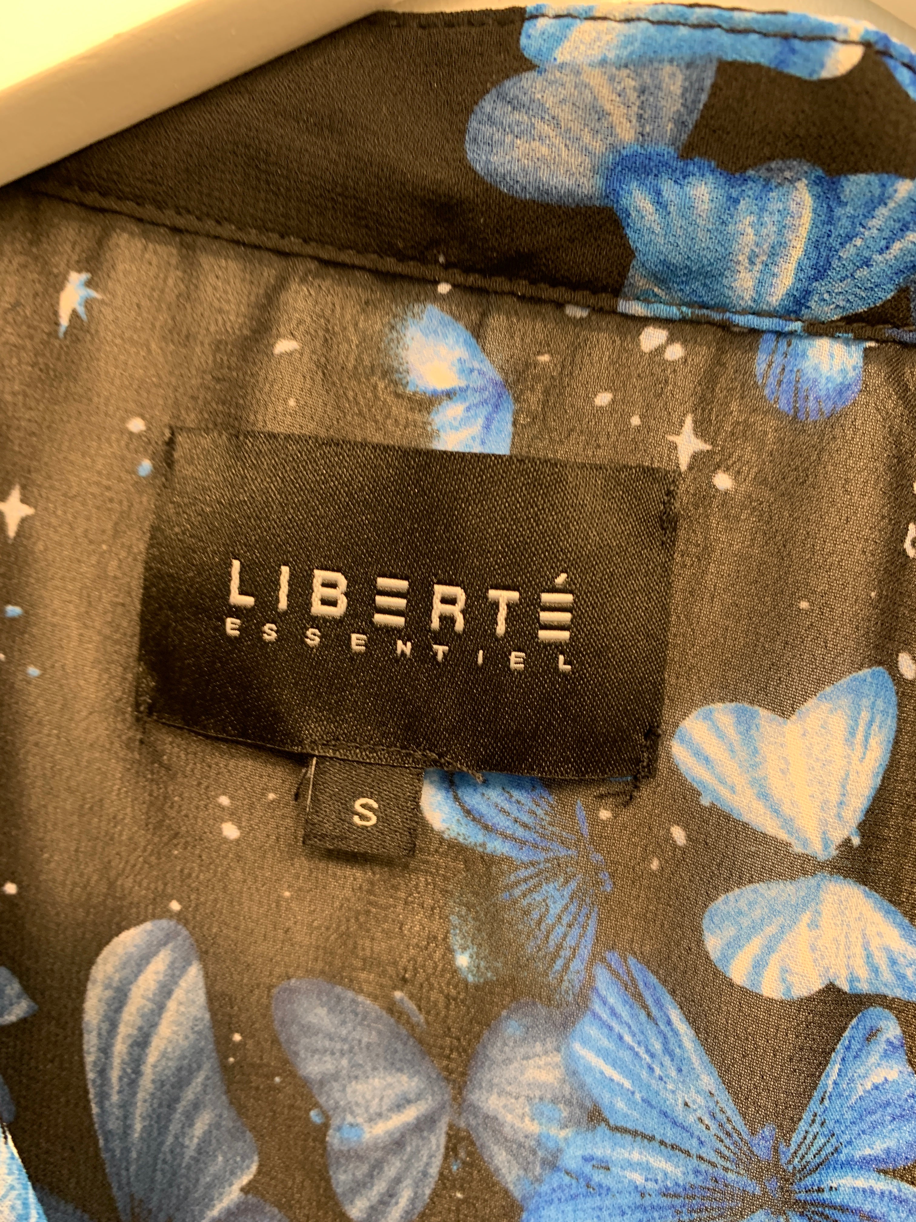 Liberte Essentiel Bluse