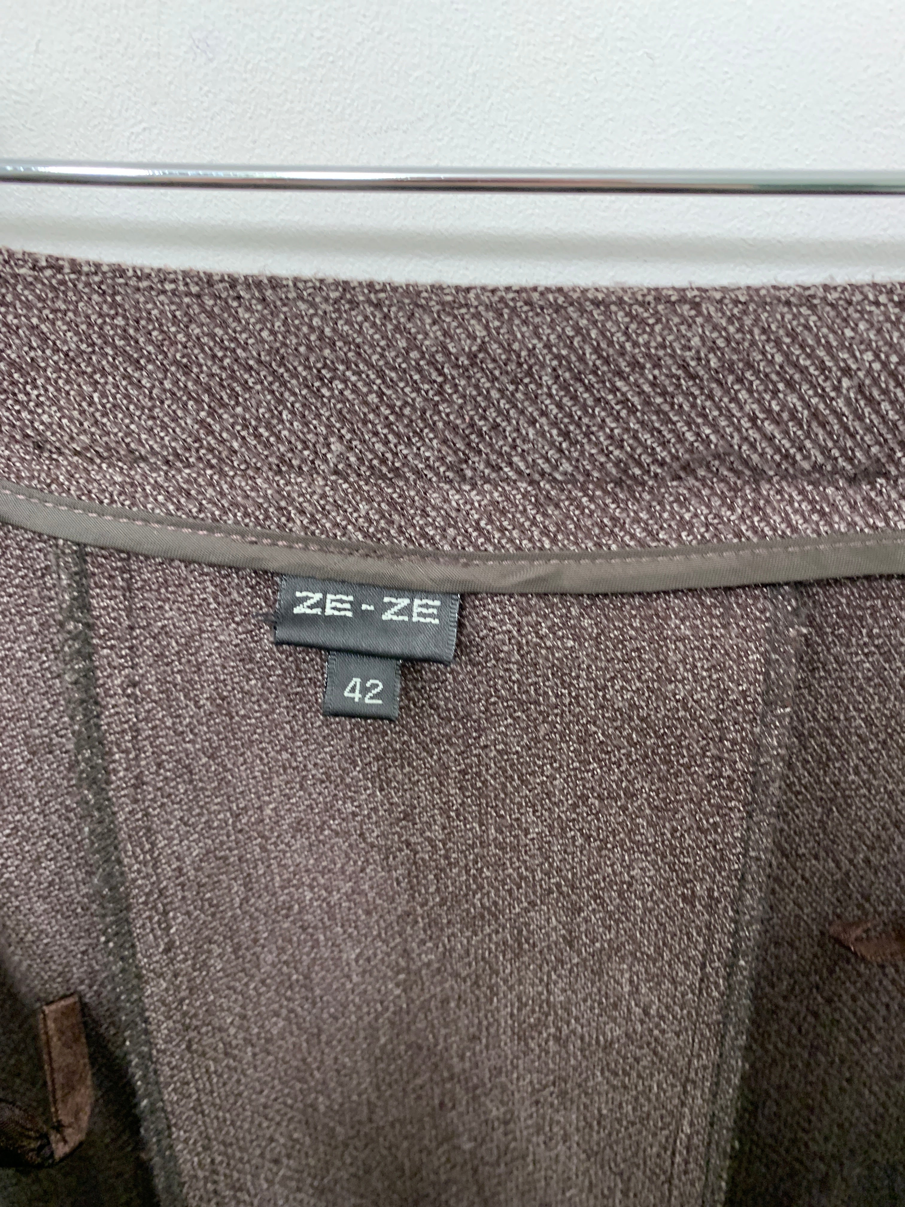 Ze-Ze Nederdel