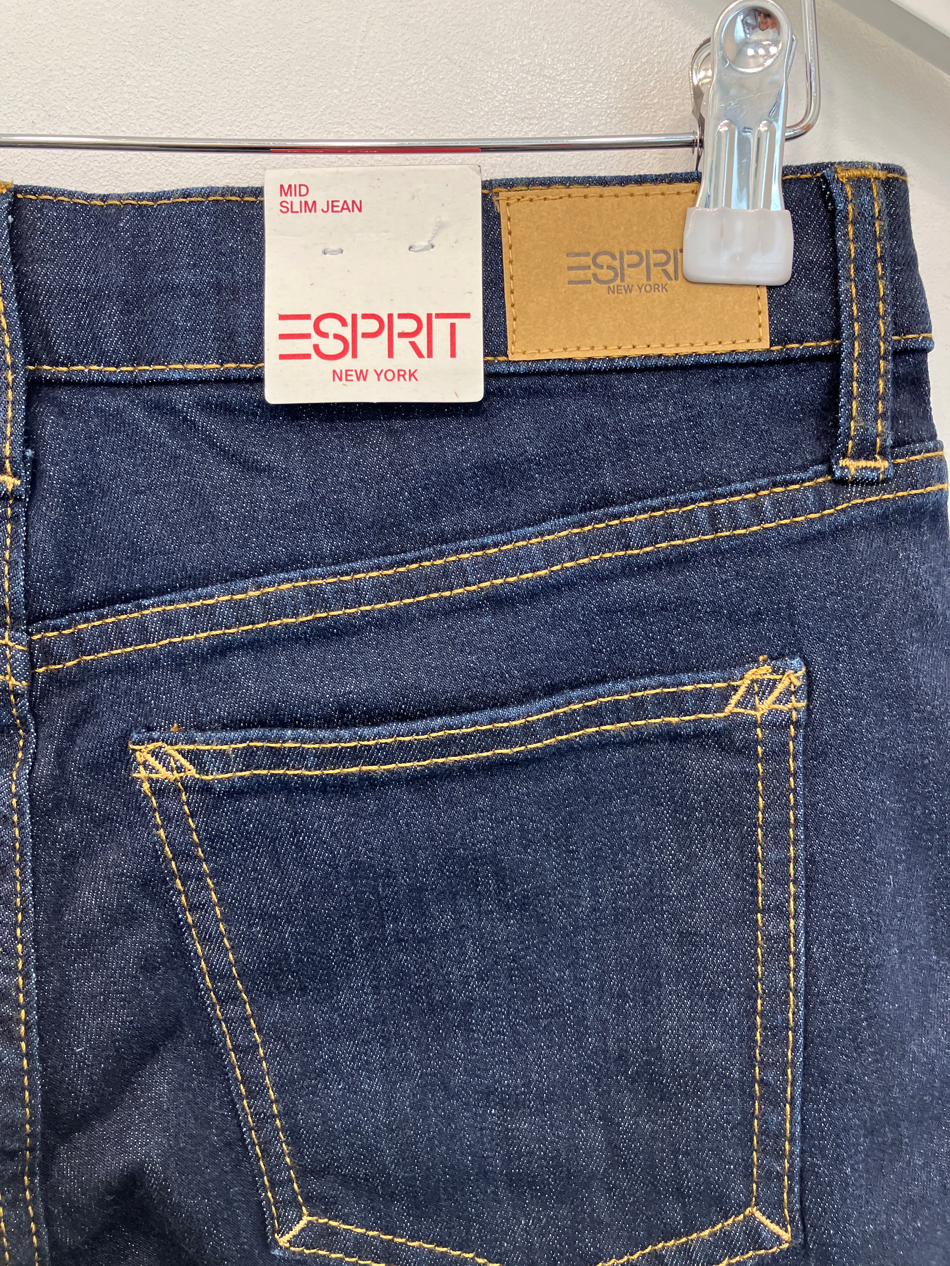 Esprit Bukser