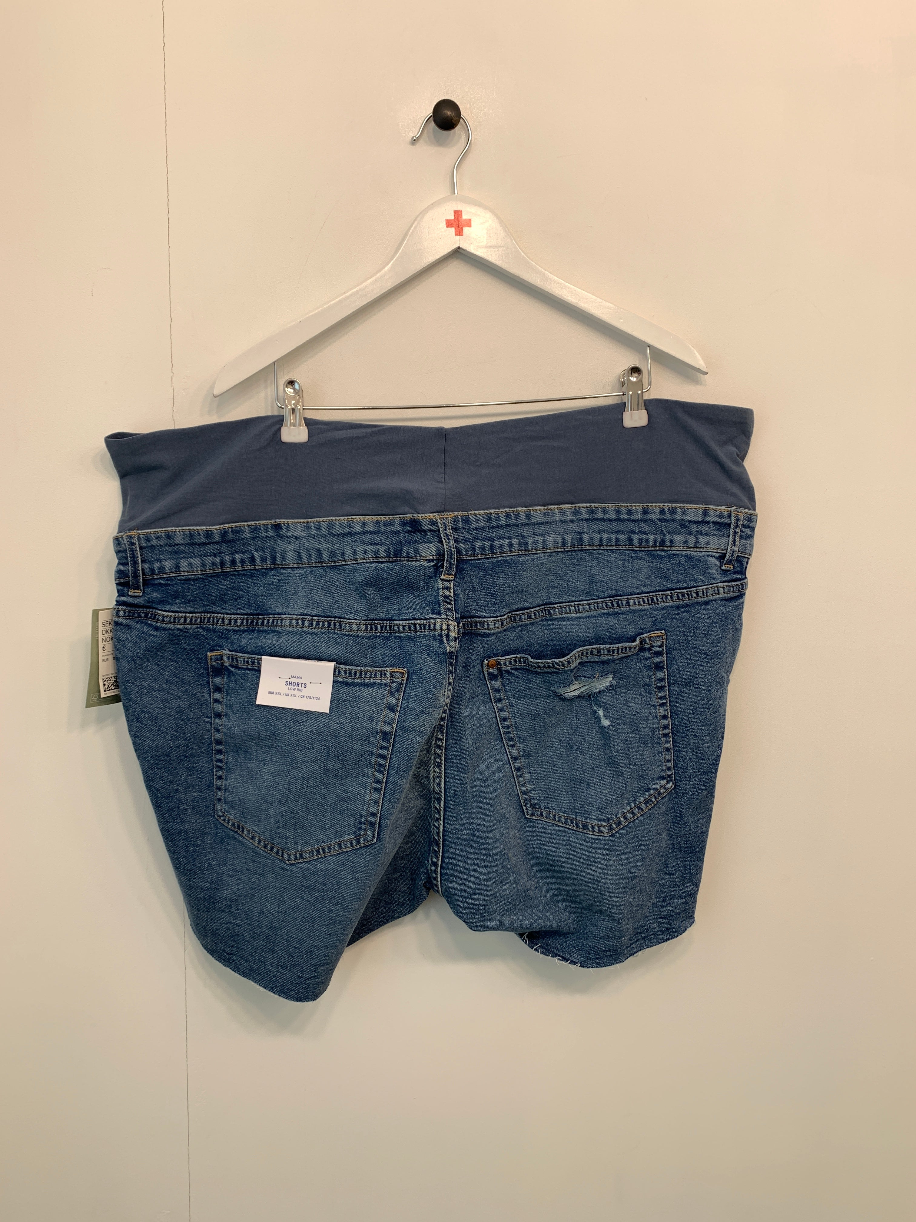 Mama Shorts