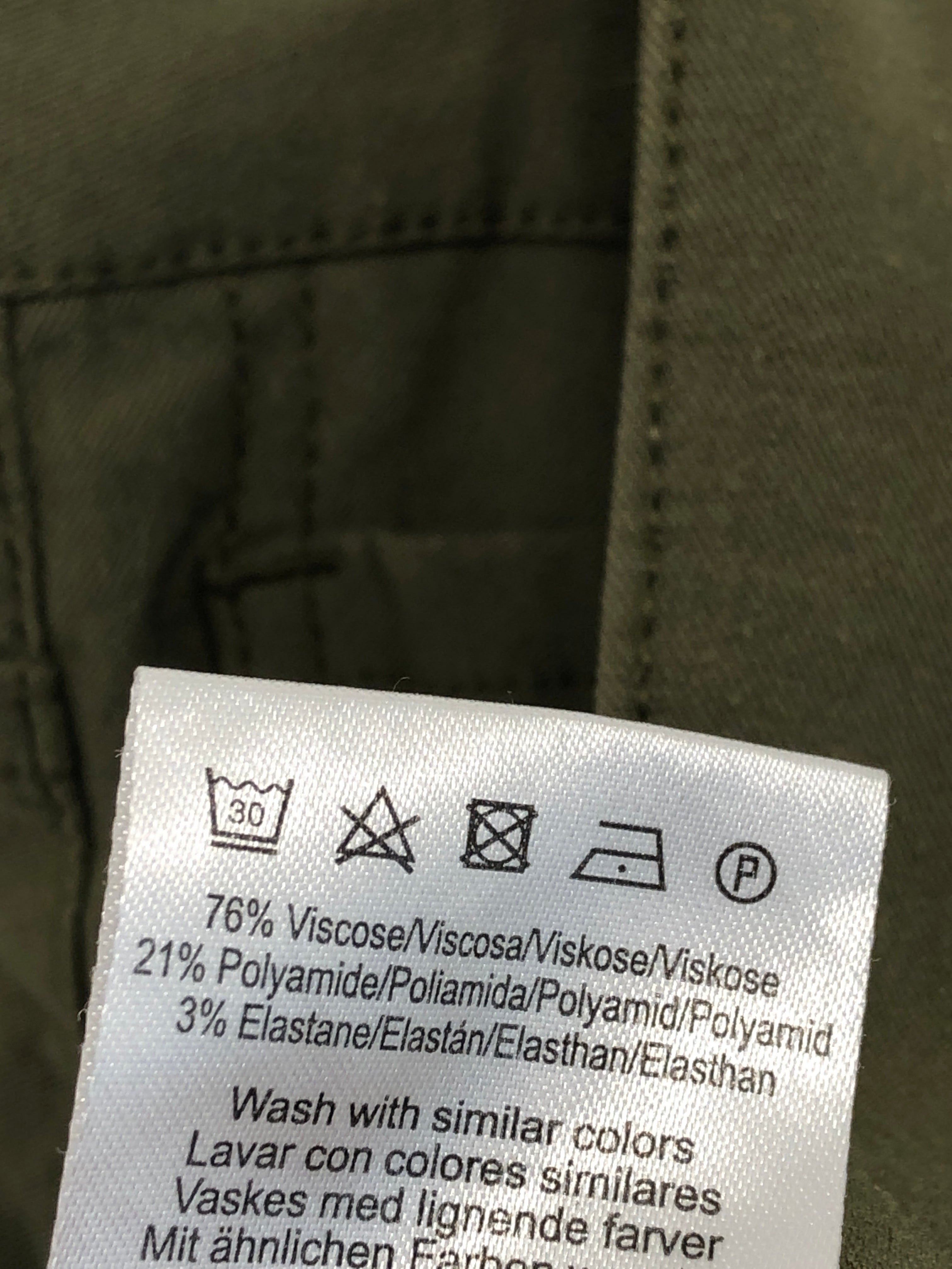 FreeQuent Shorts