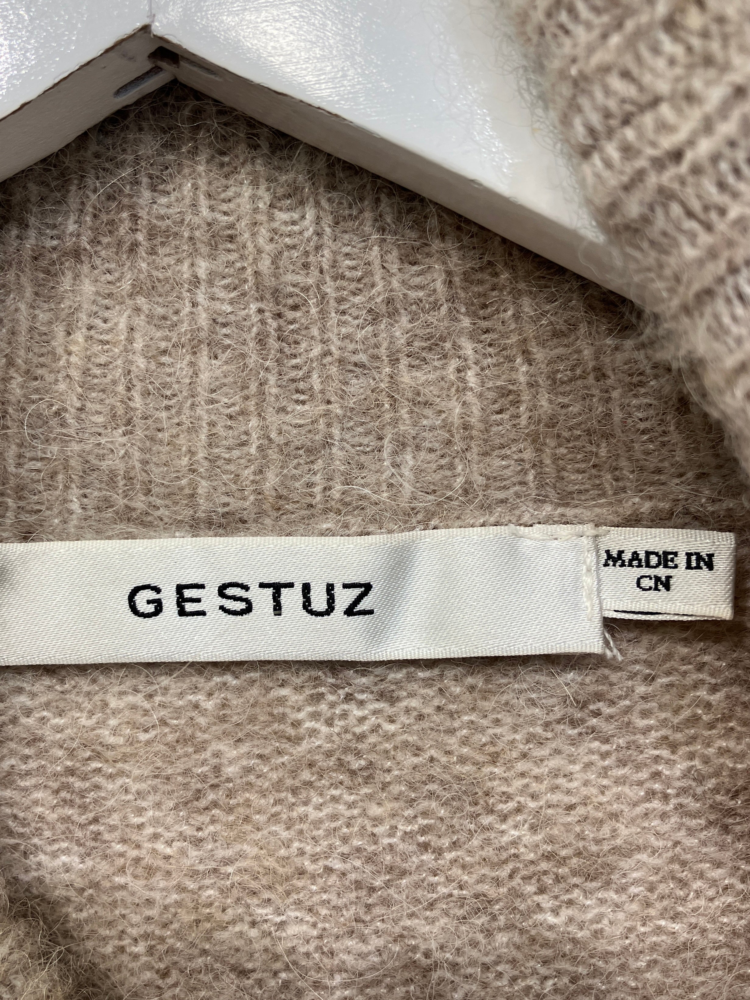 Gestuz Strik