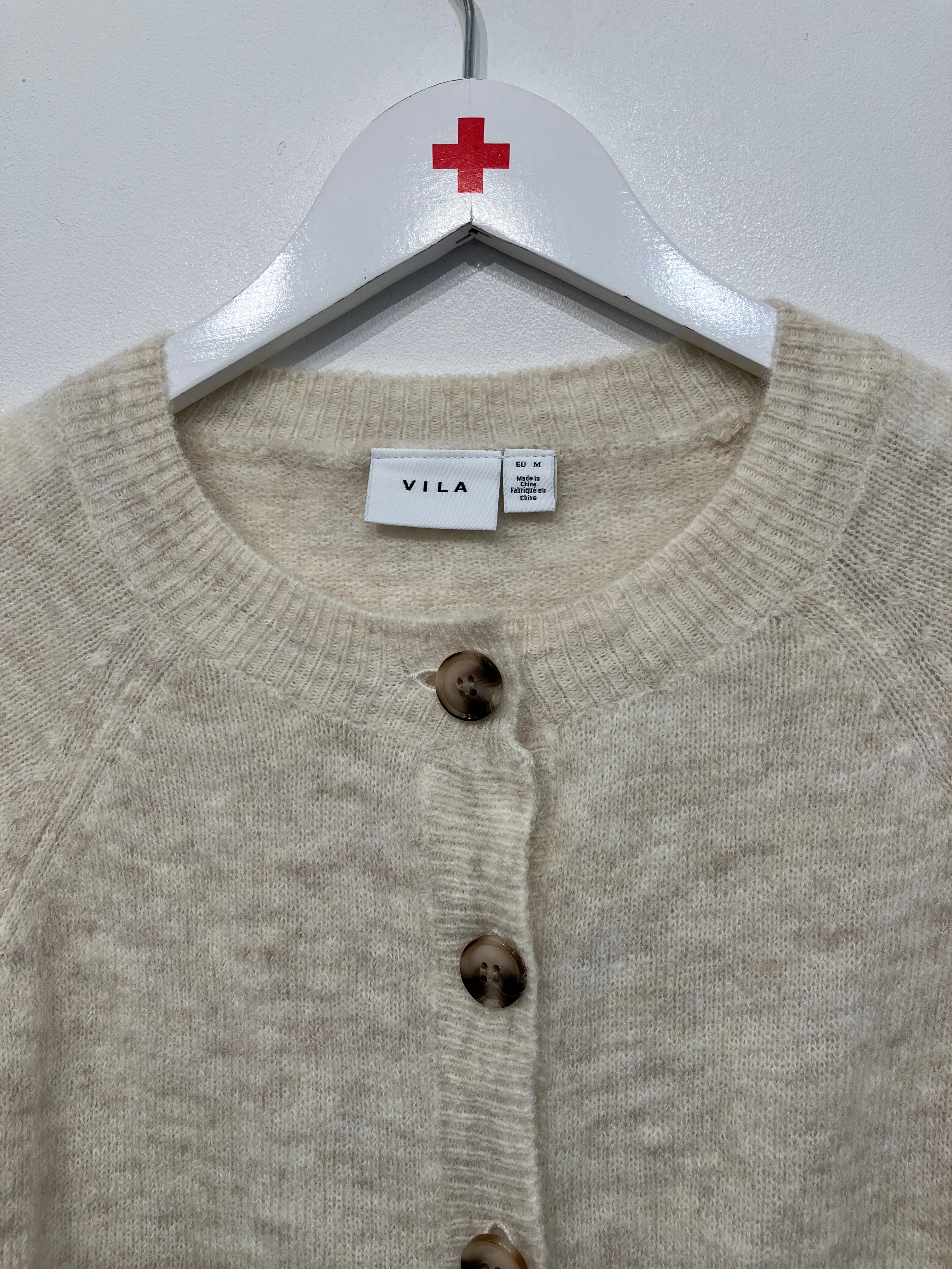 Vila Cardigan