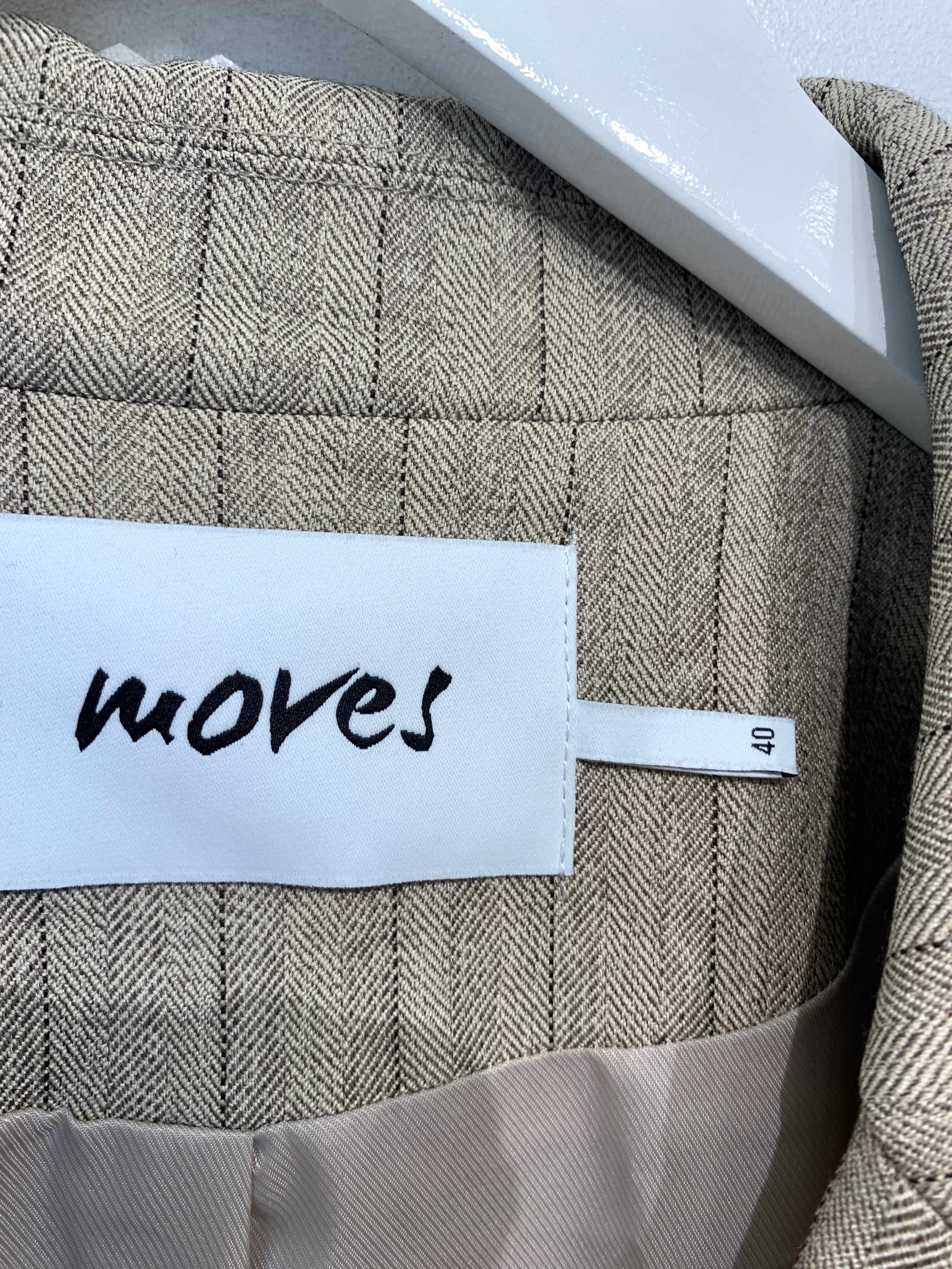 Moves Blazer