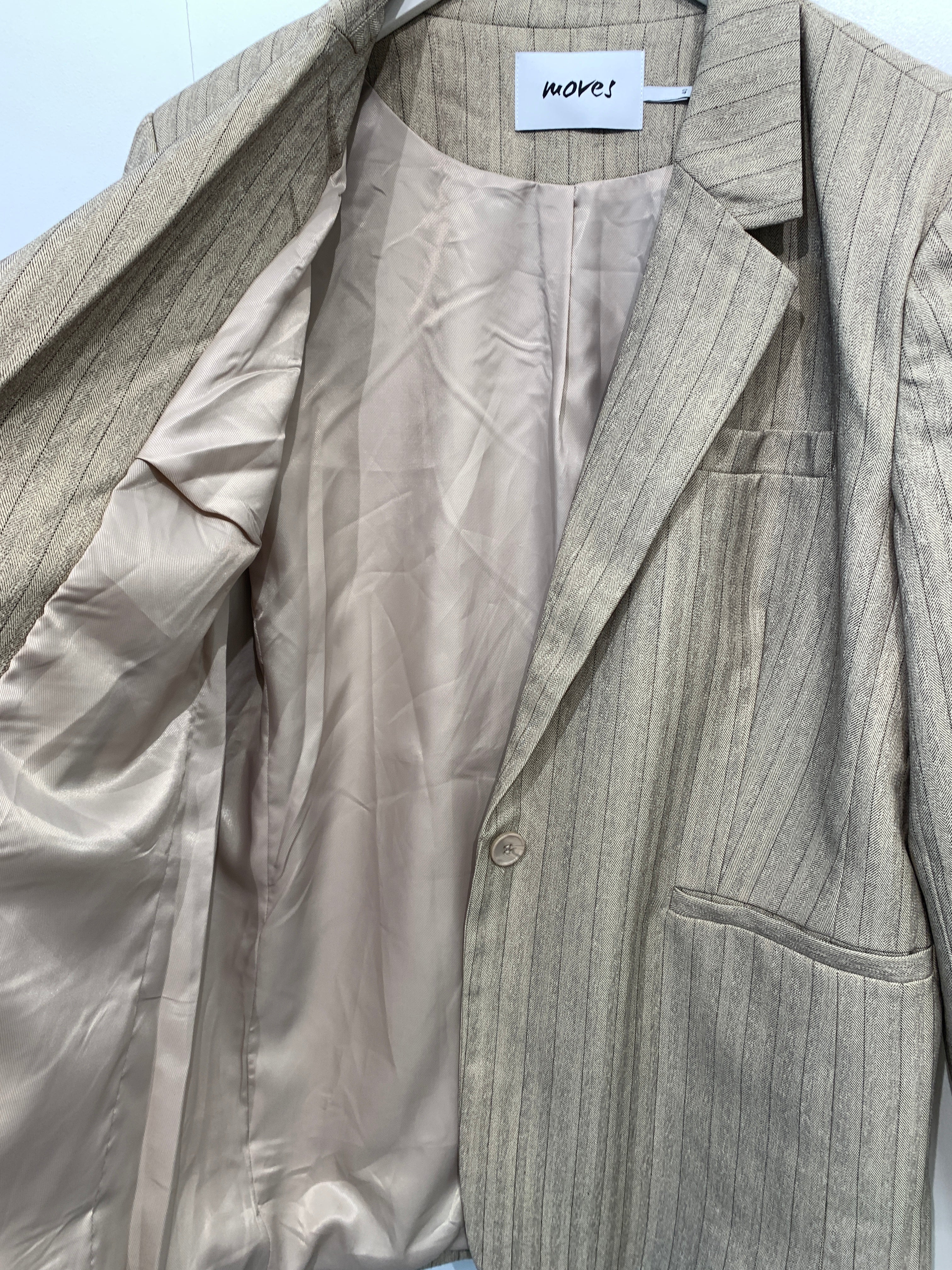 Moves Blazer