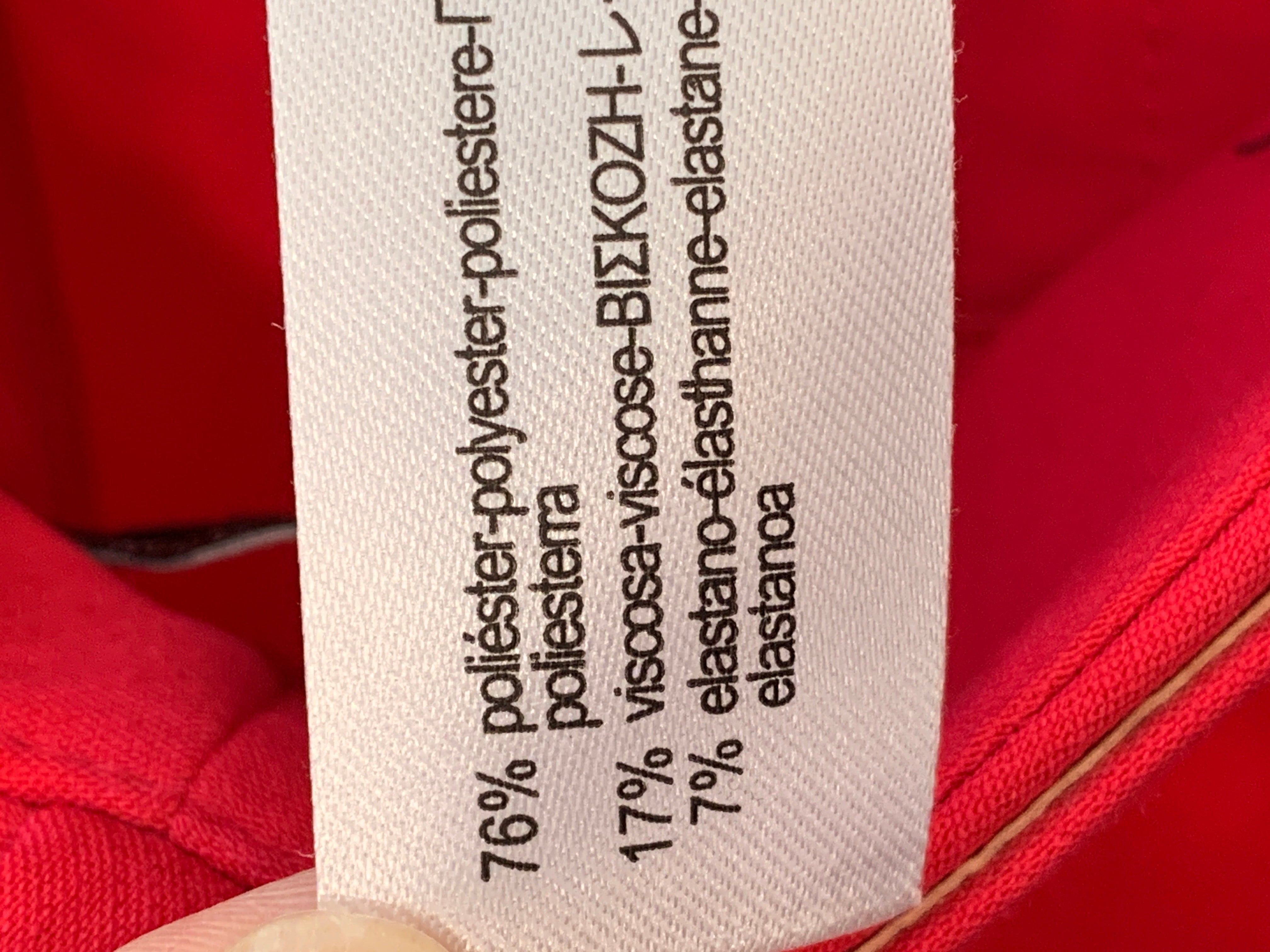 Zara Bukser