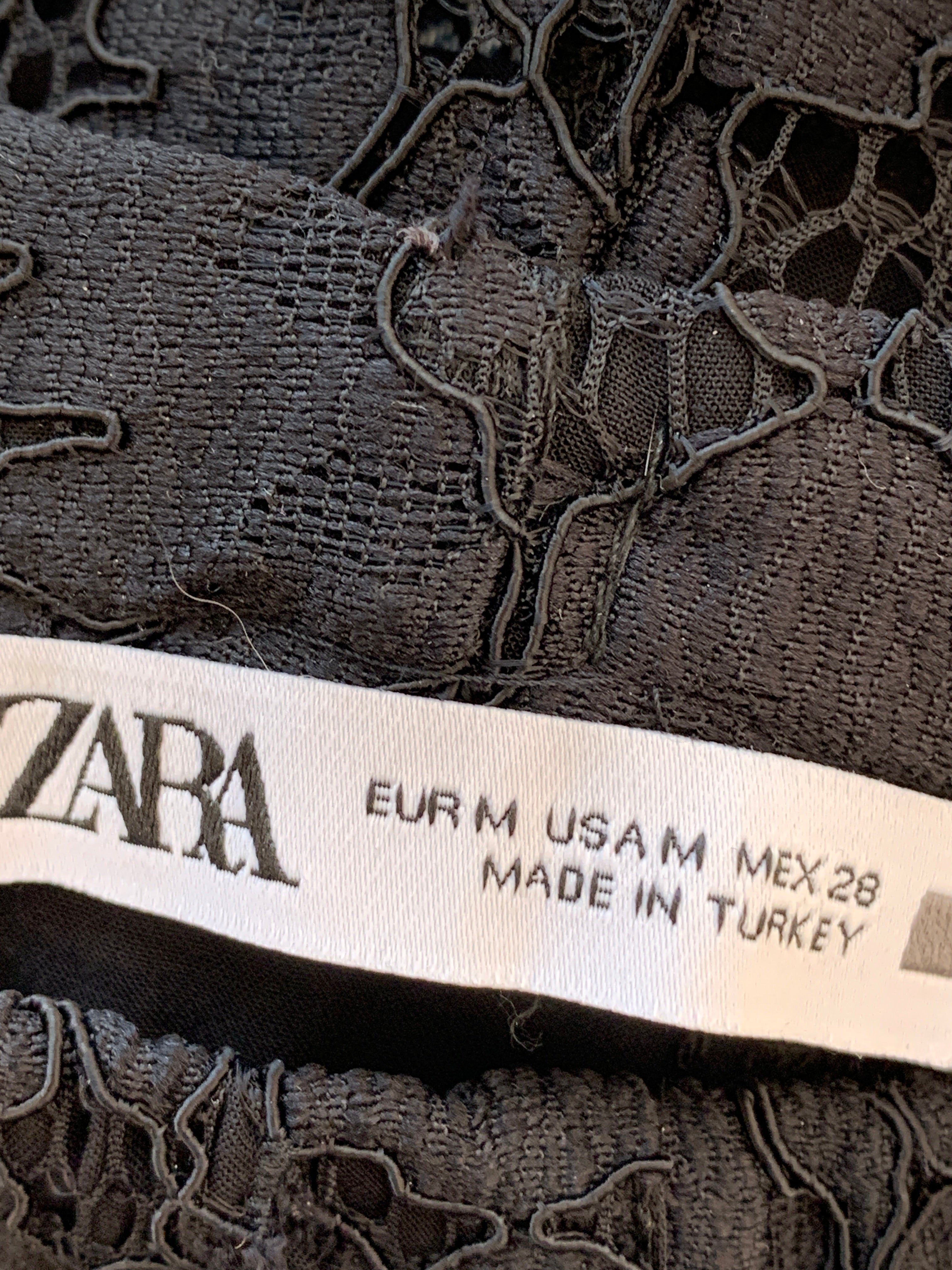 Zara Bukser