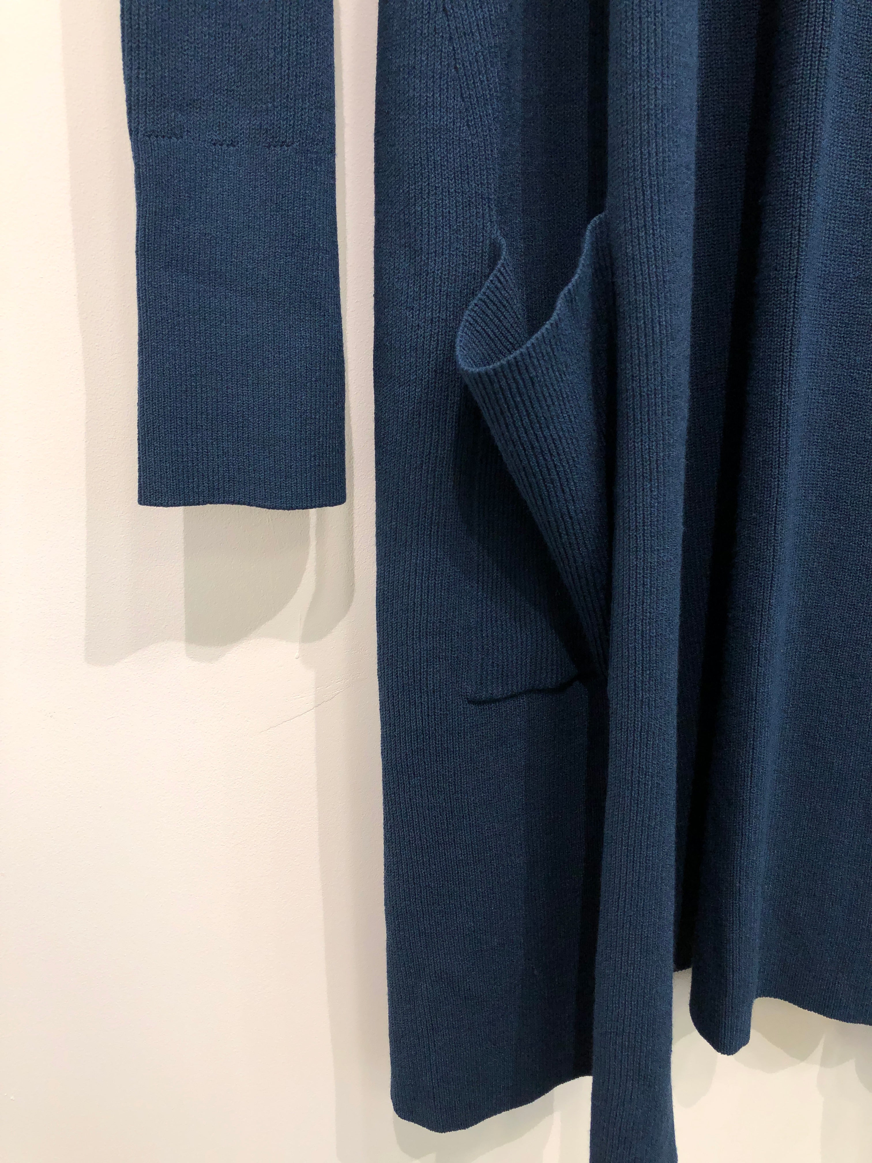 Ann taylor Cardigan