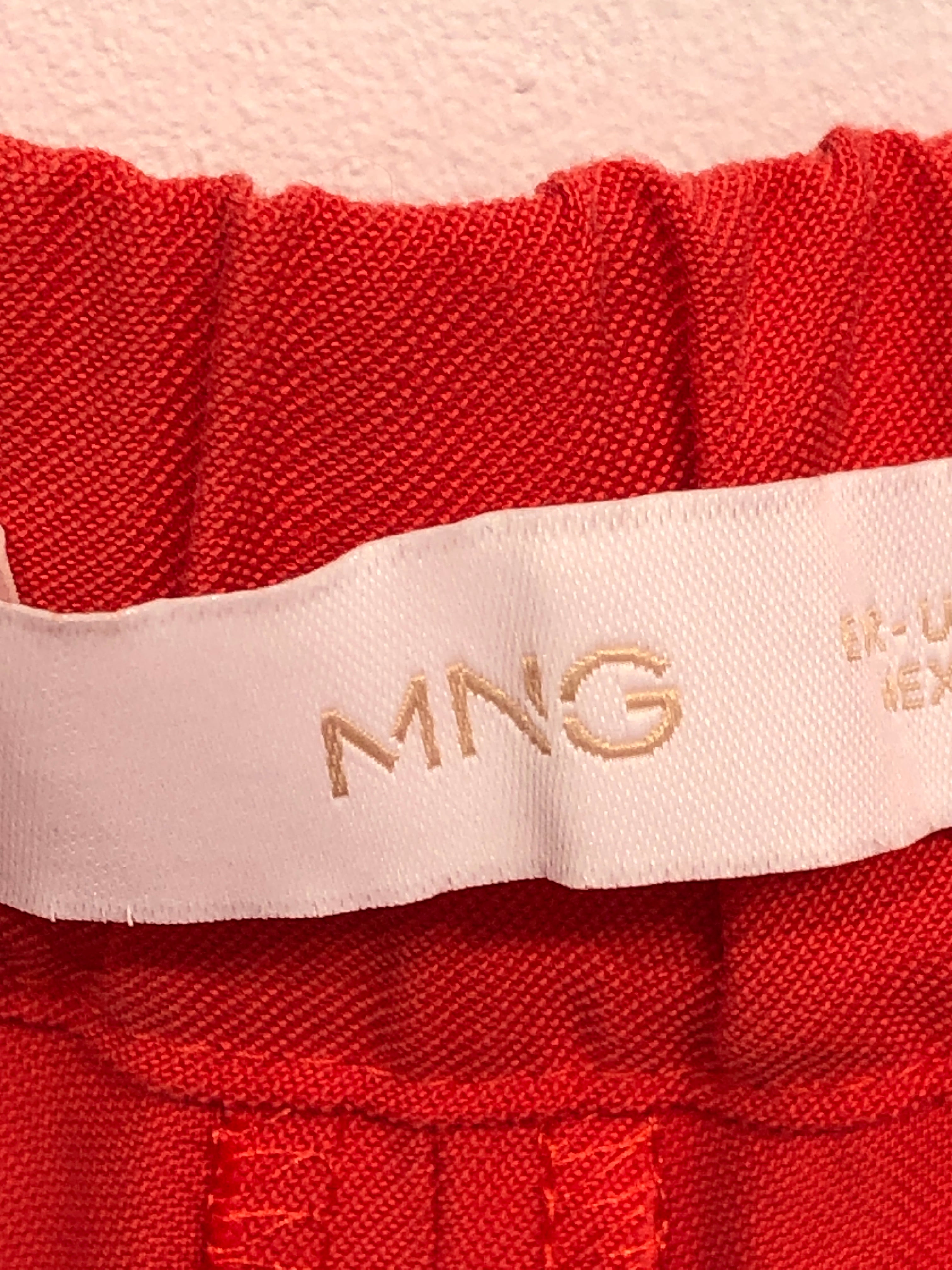 MNG Jakkesæt 3 Dele