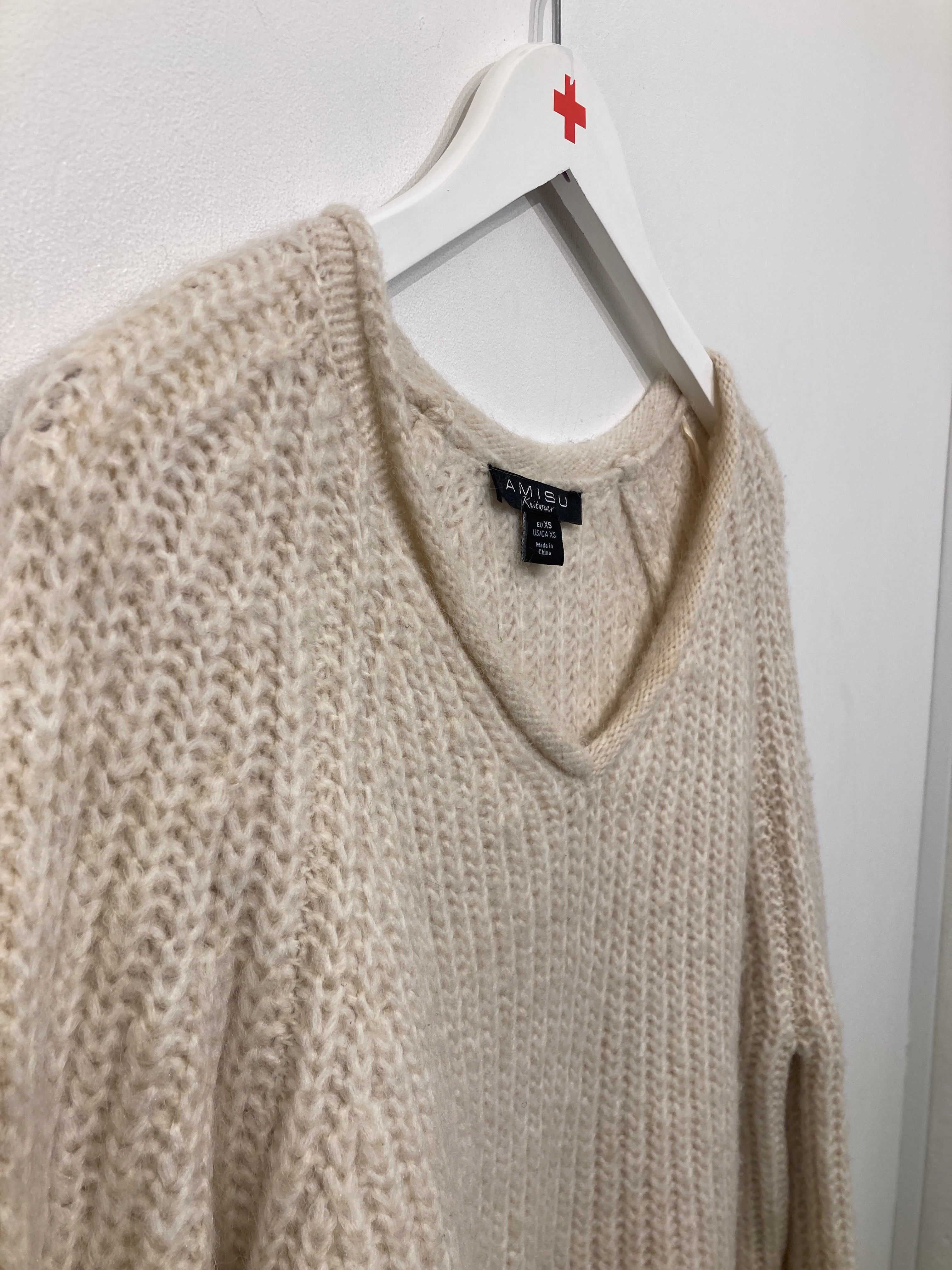 Amisu Knitwear