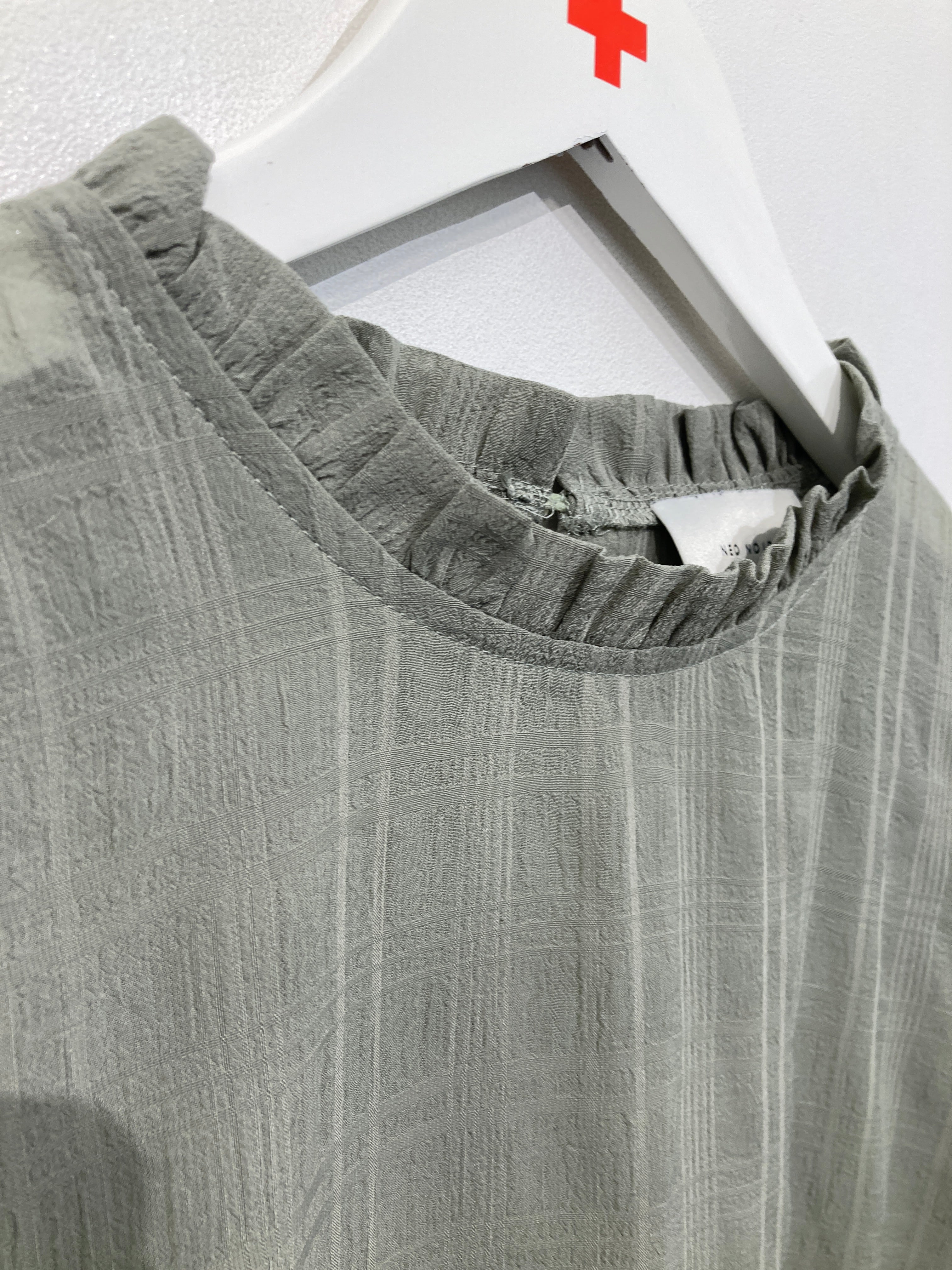Neo Noir Bluse