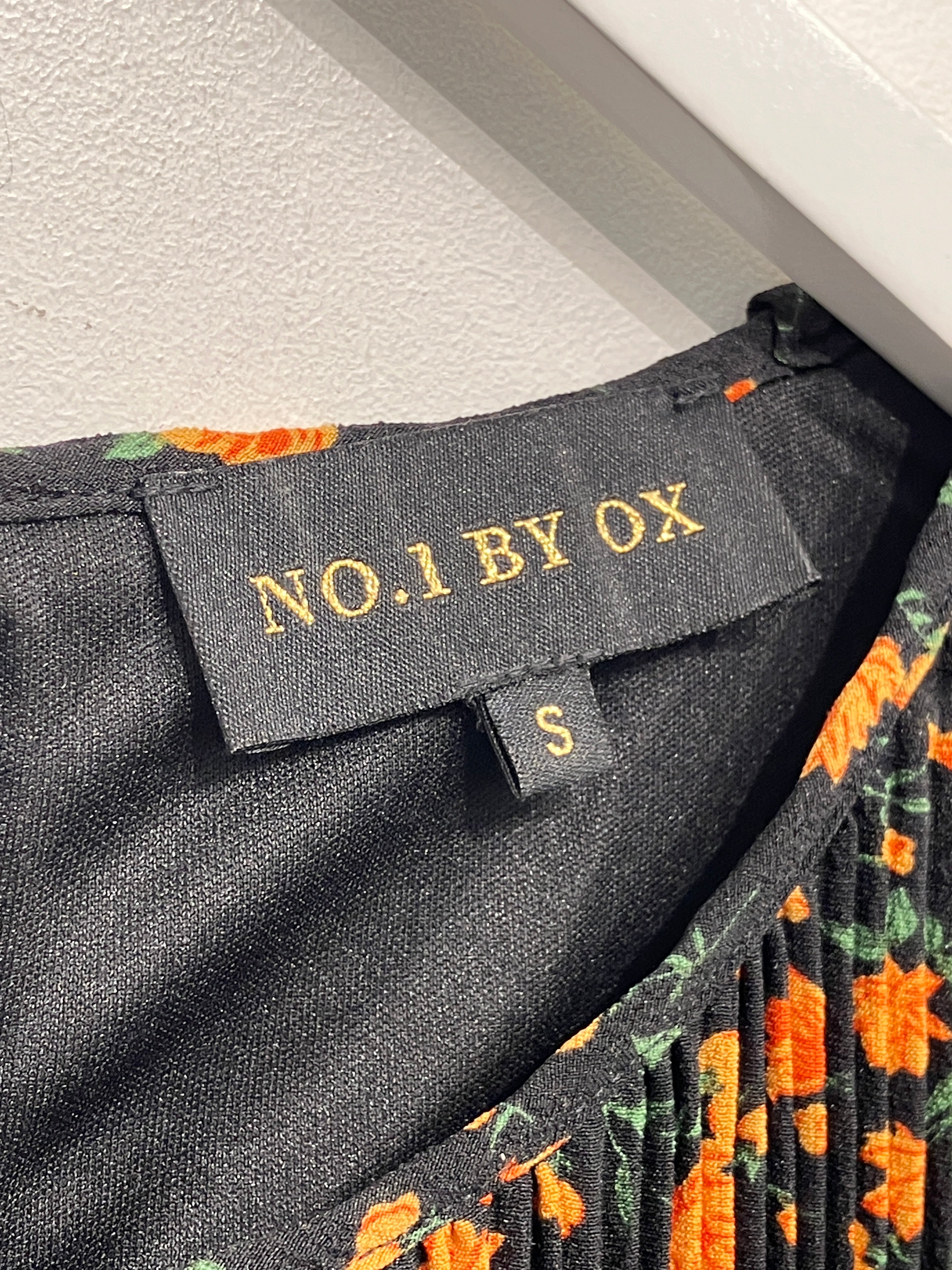 No.1 BY OX Kjole