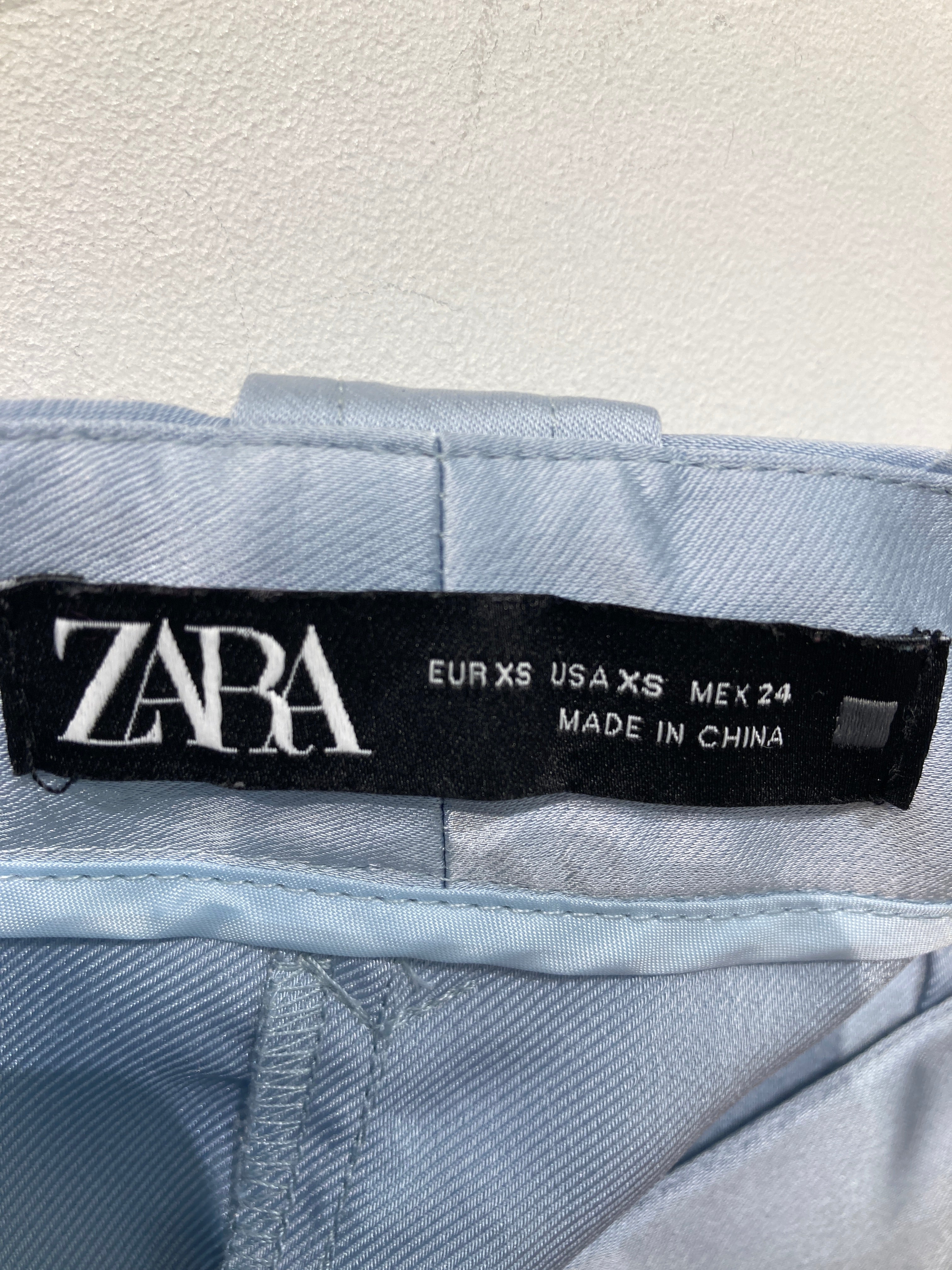 Zara Bukser