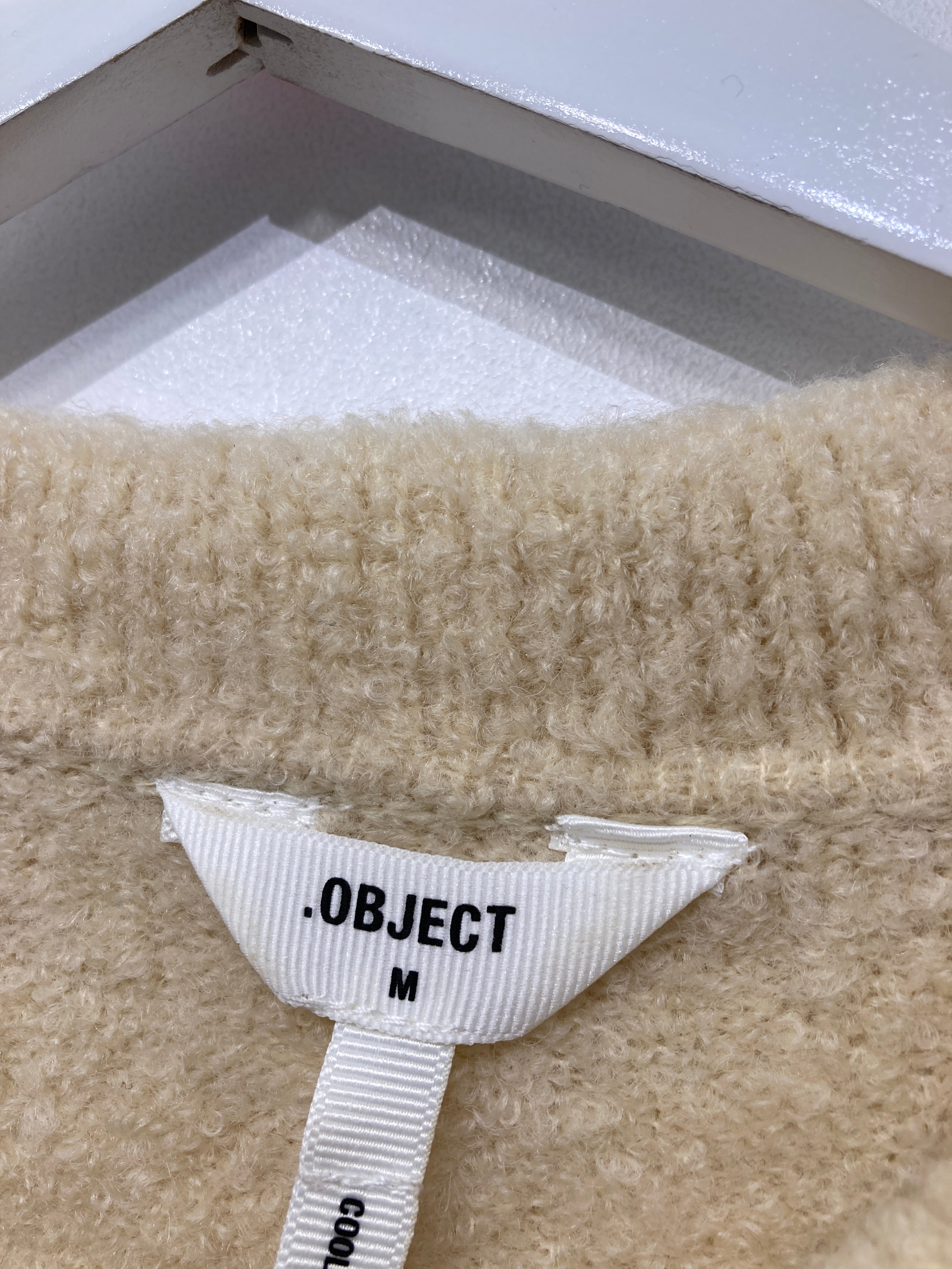 Object Cardigan