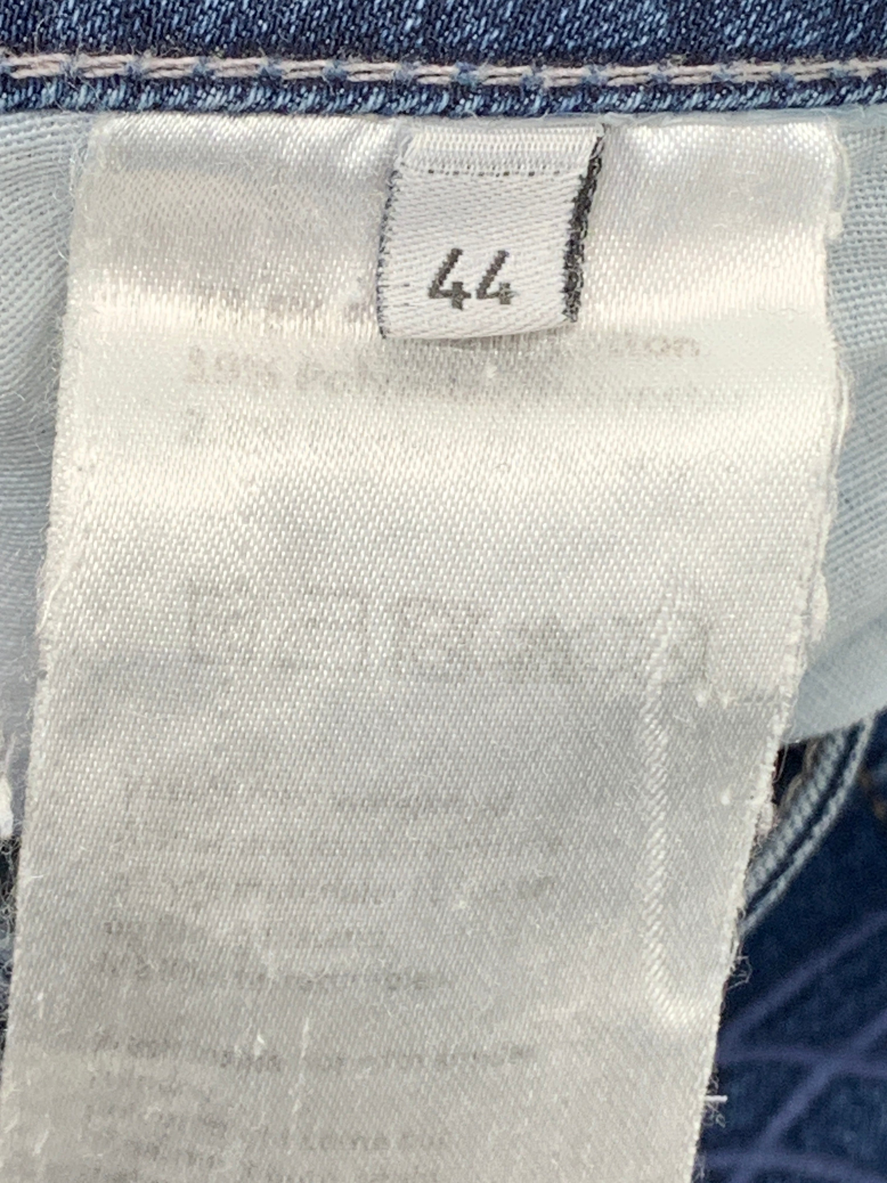 C.RO Bukser