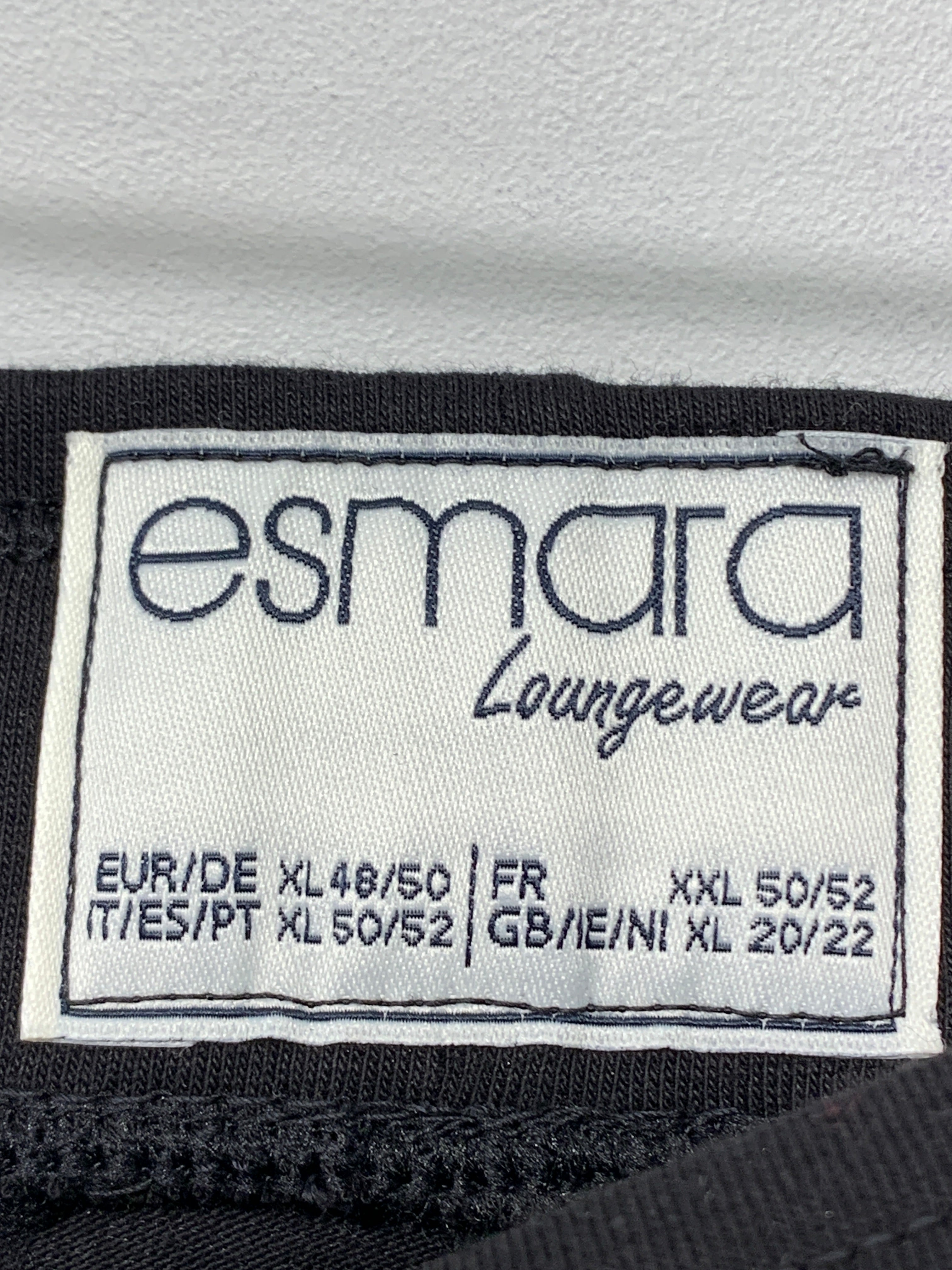 Esmara Bukser