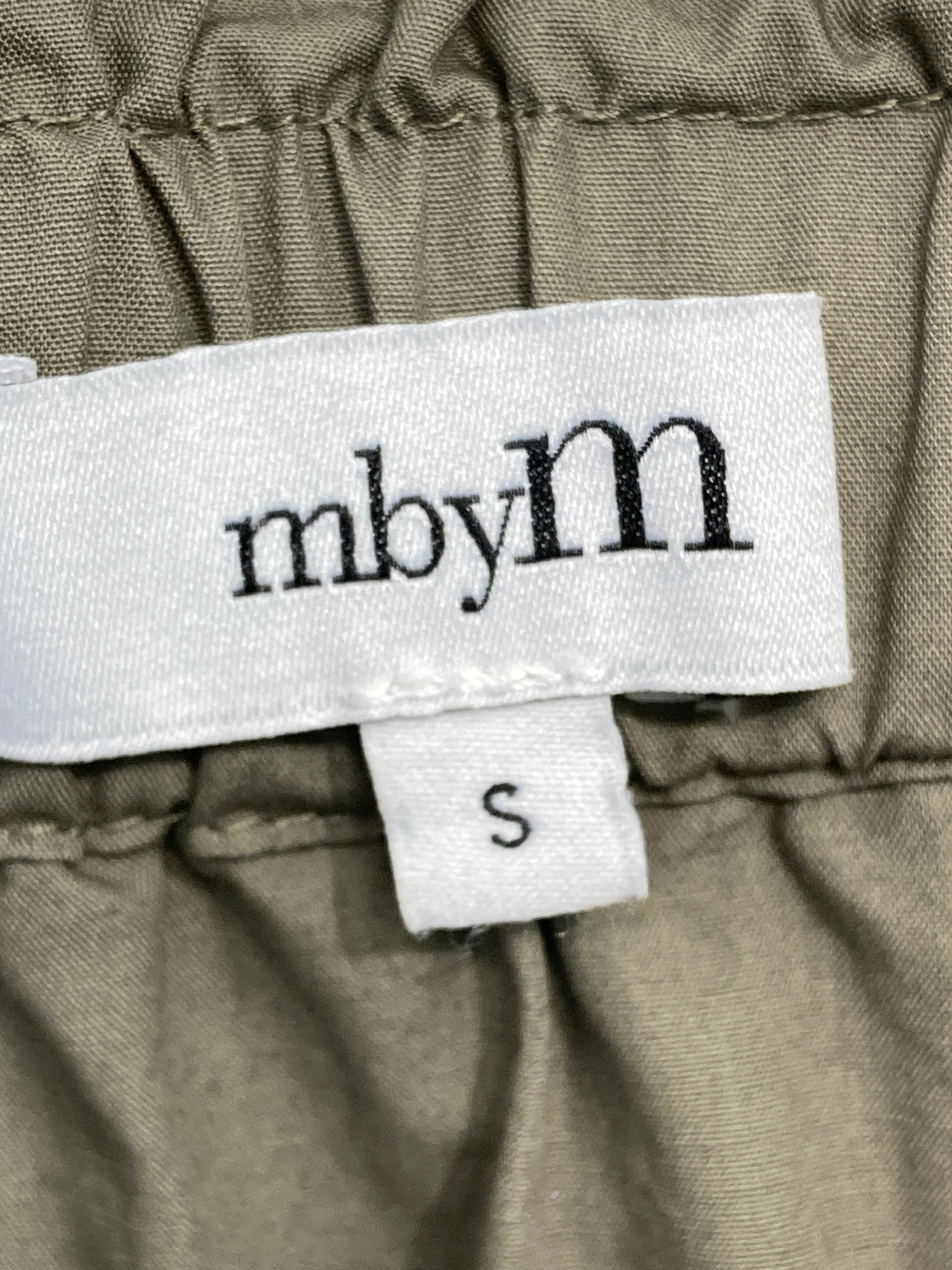 mbym Nederdel