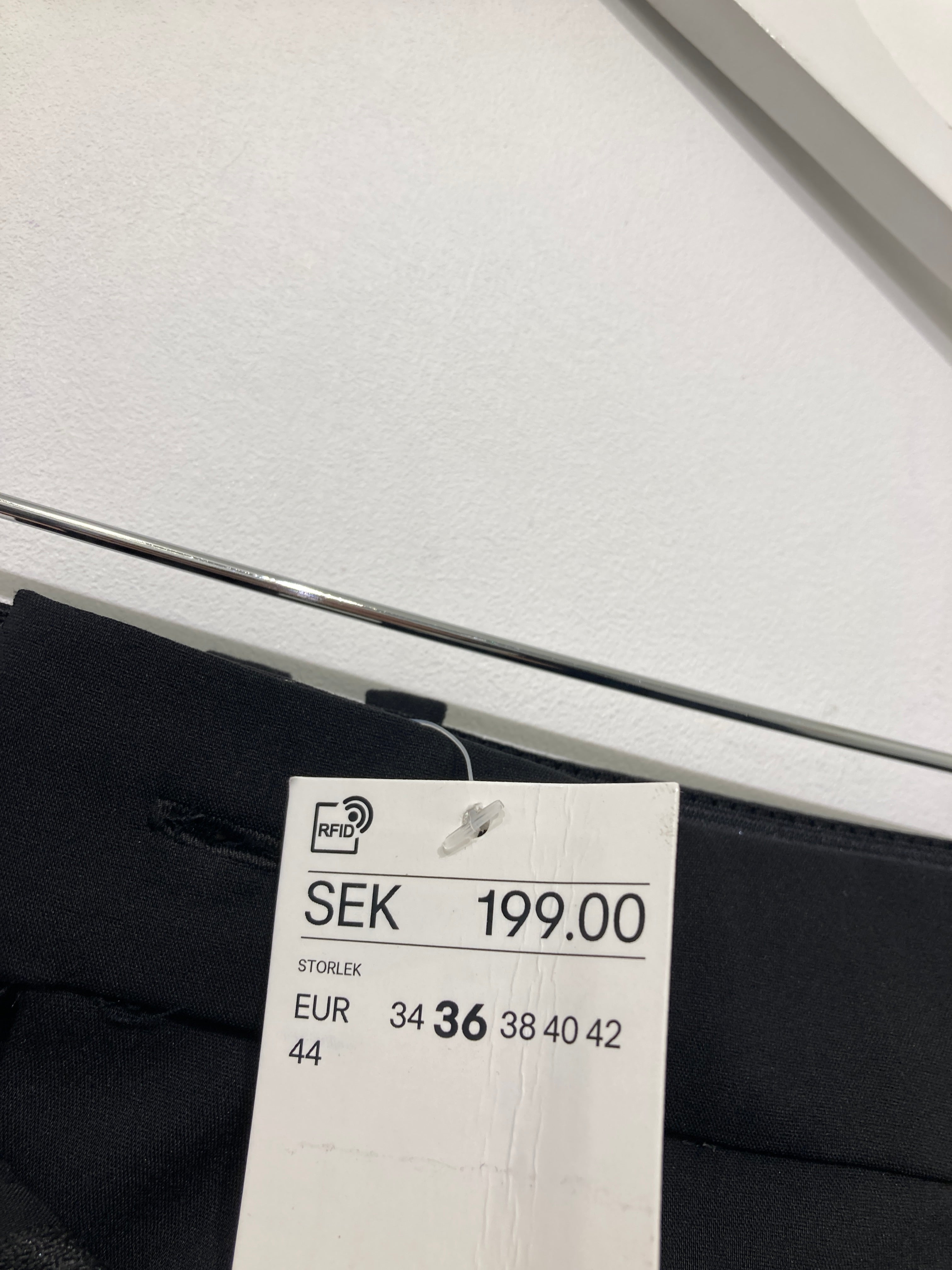 H&M Bukser