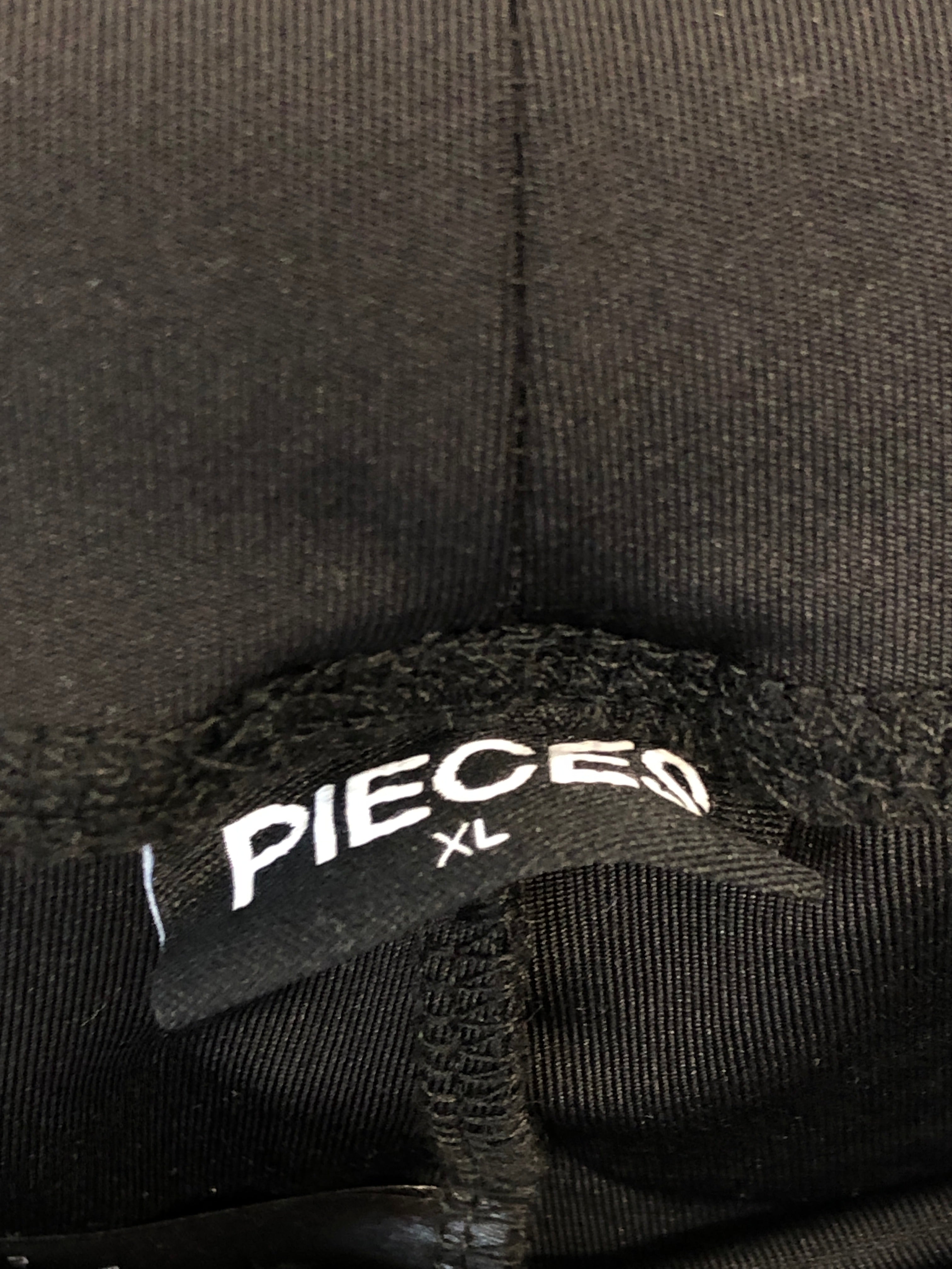 Pieces Shorts