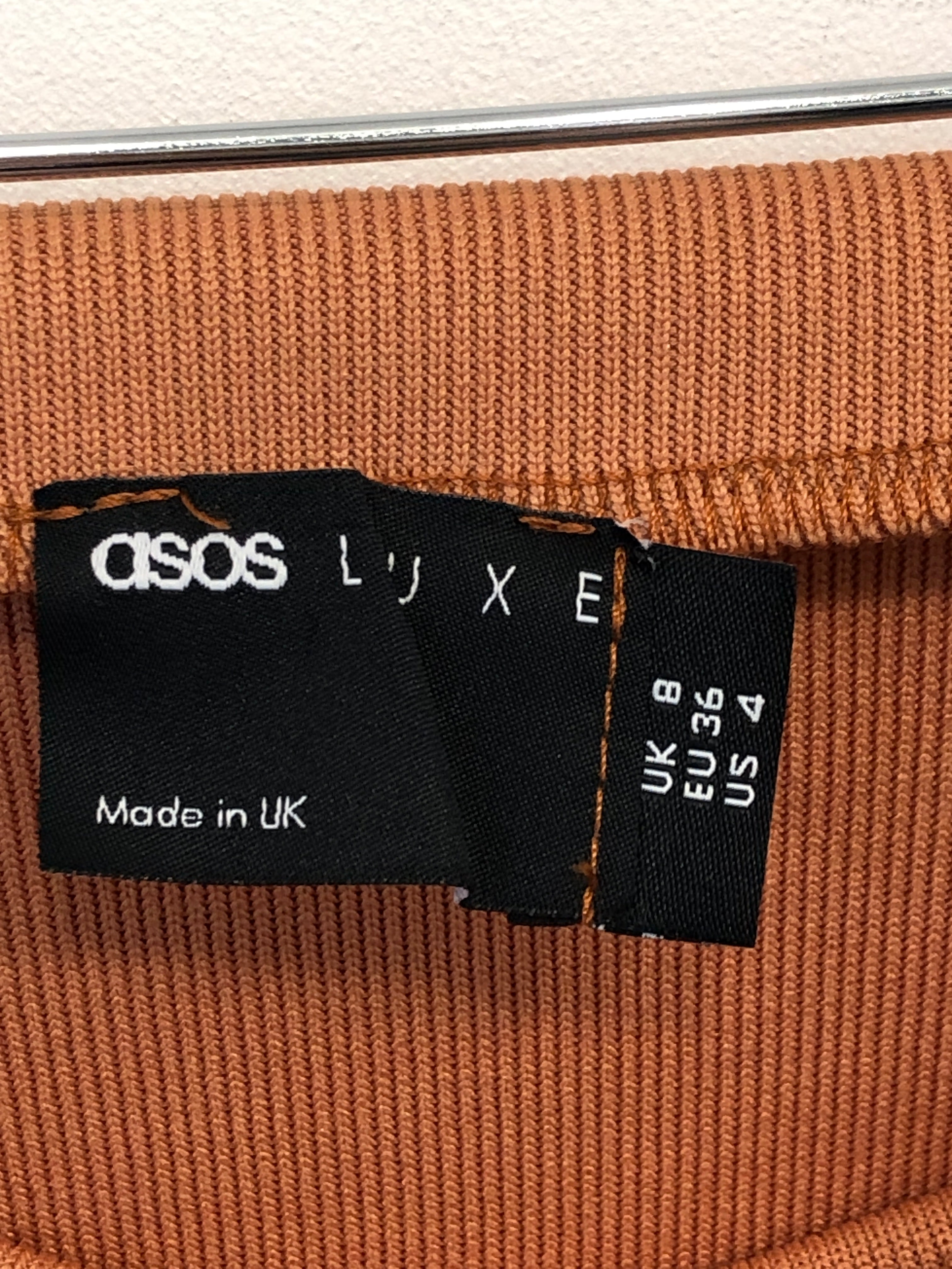 Asos Nederdel