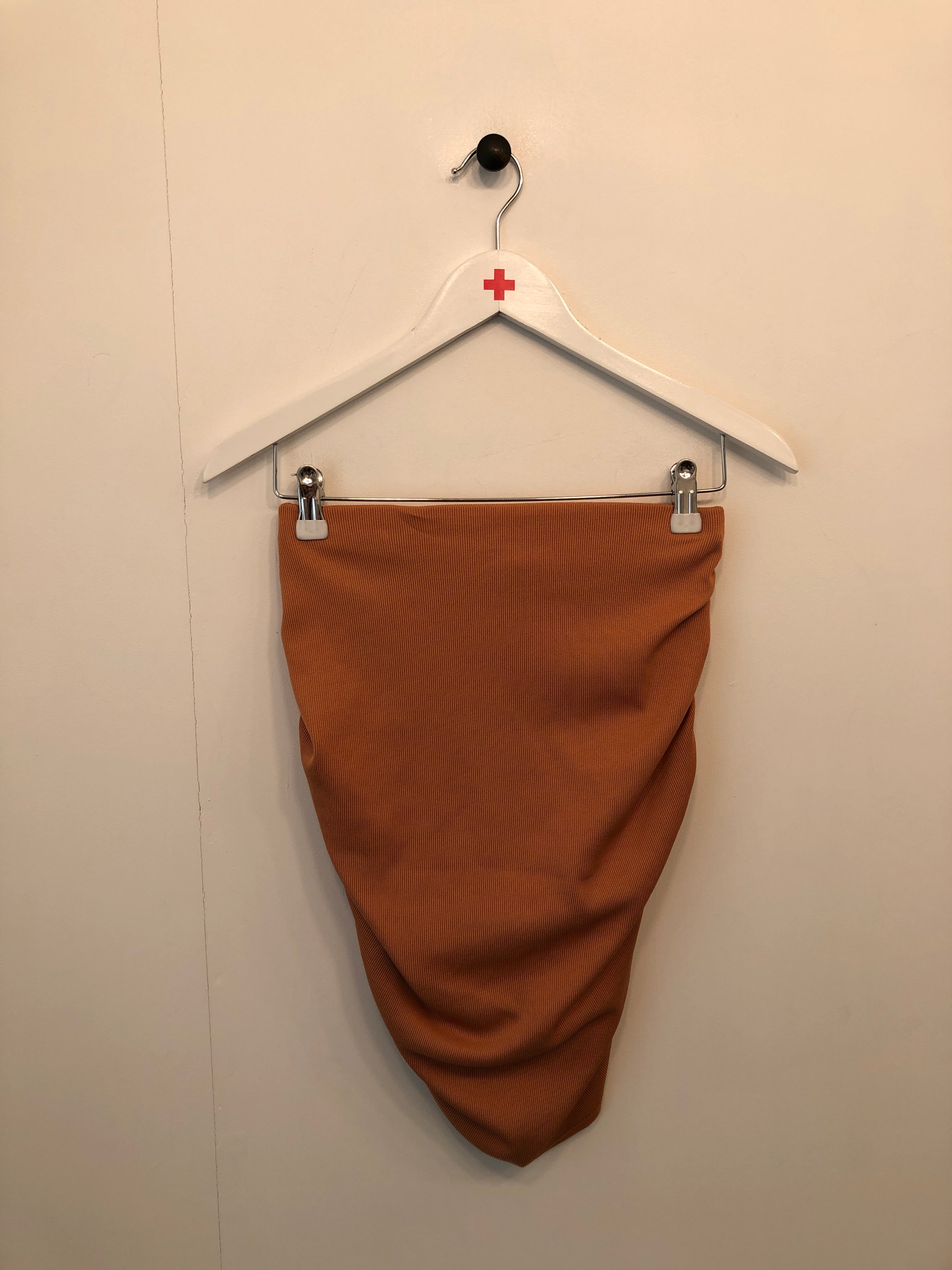 Asos Nederdel