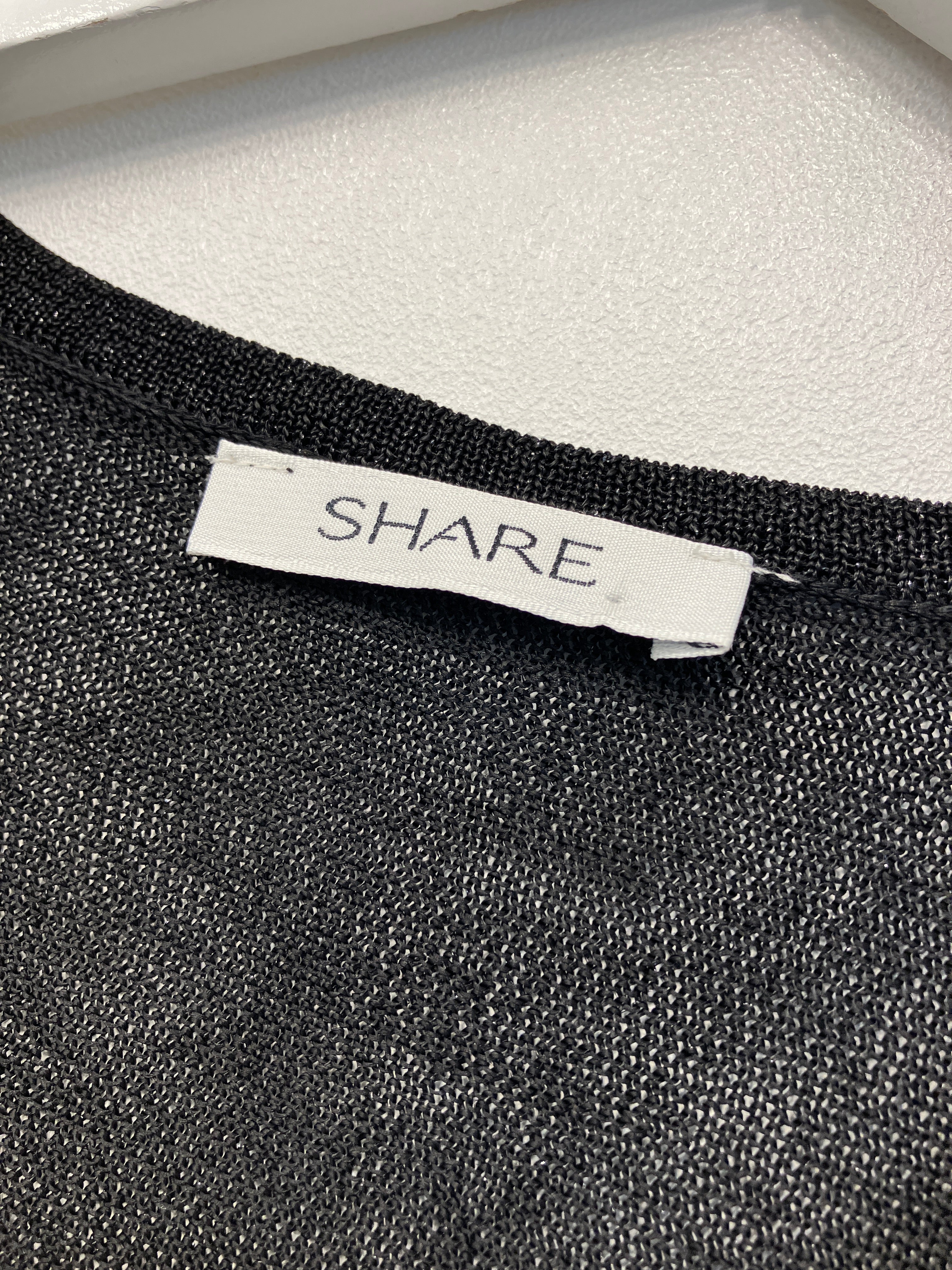 Share bluse