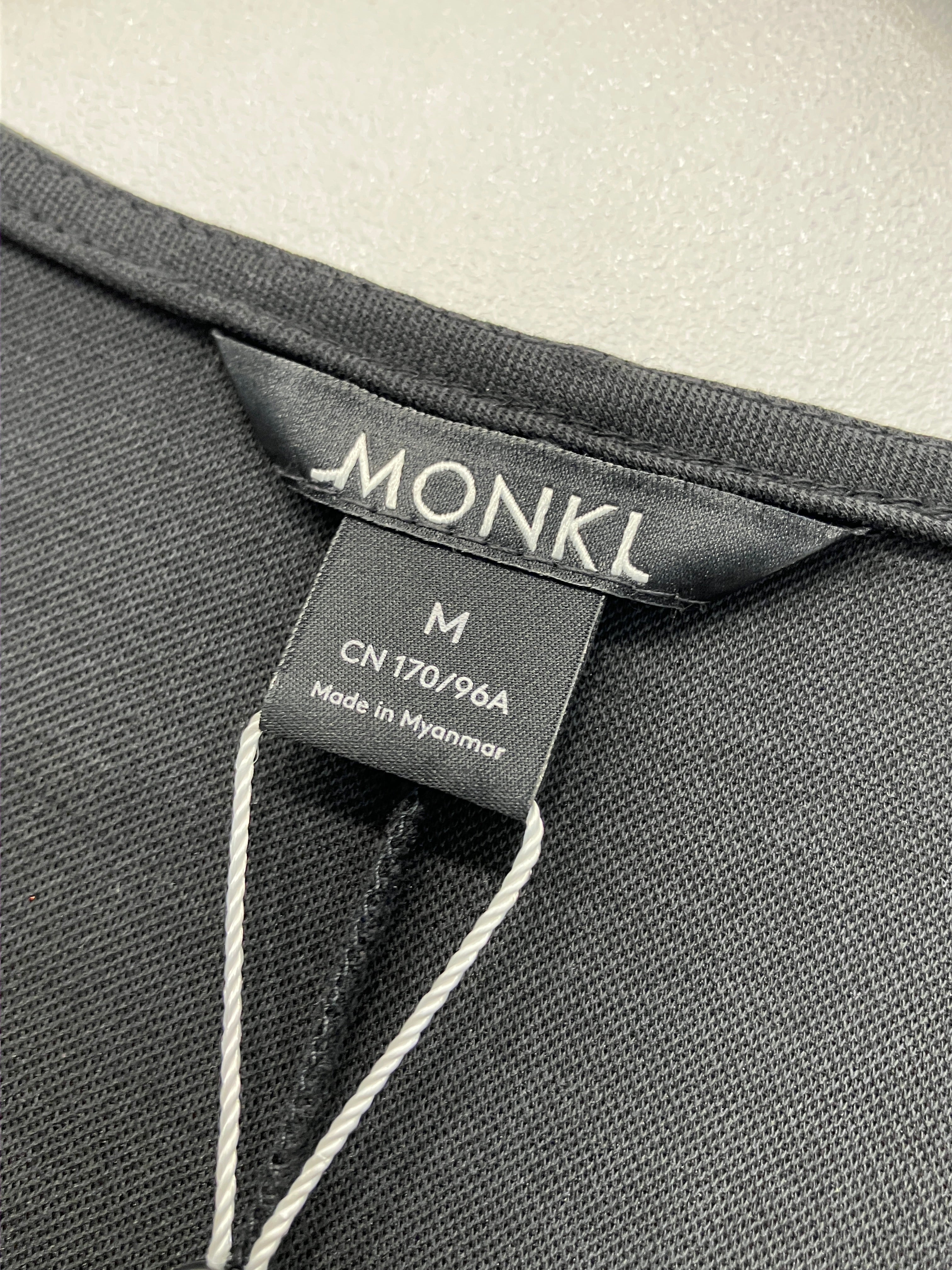 Monki Kjole
