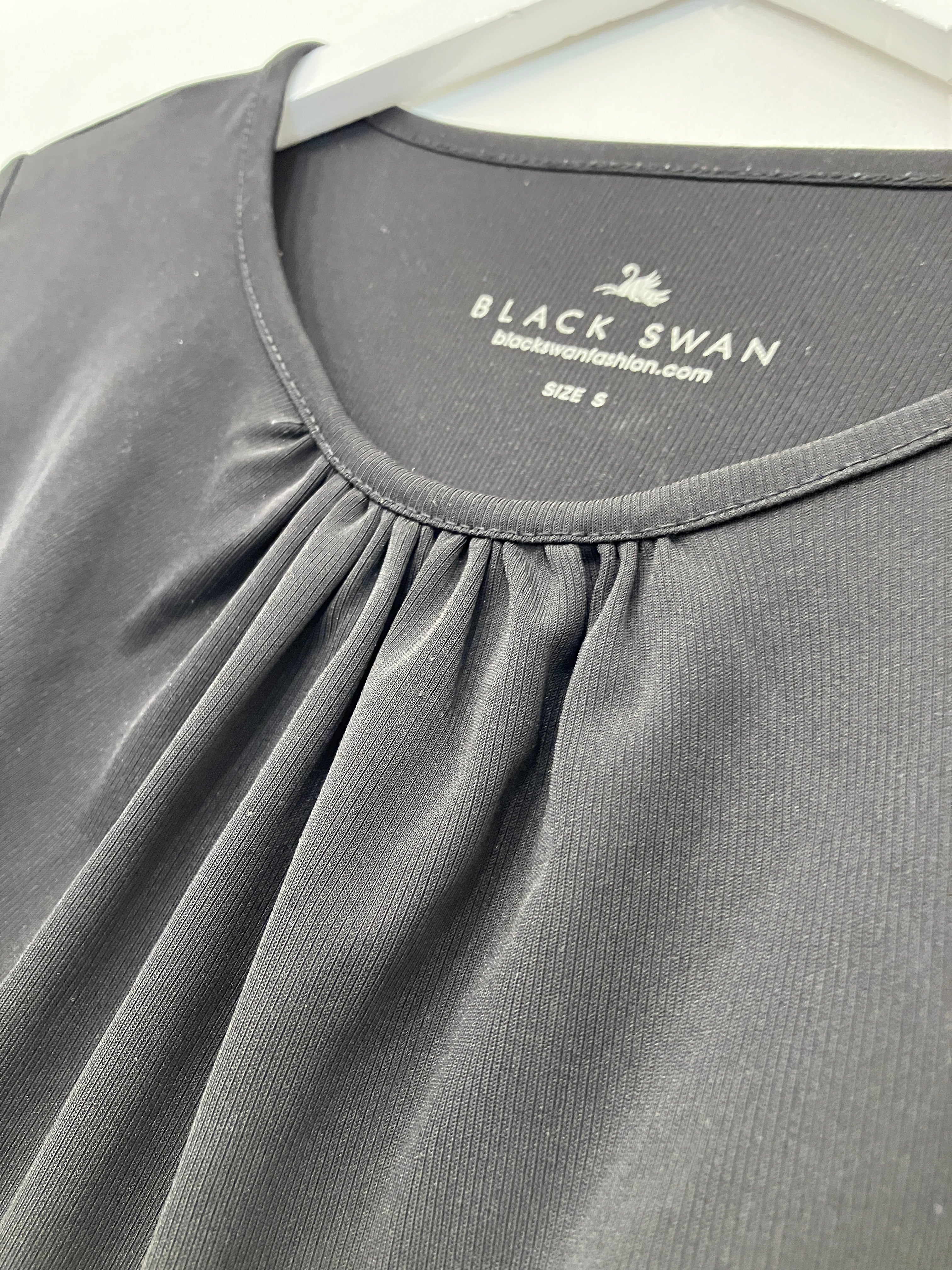 Black Swan Bluse