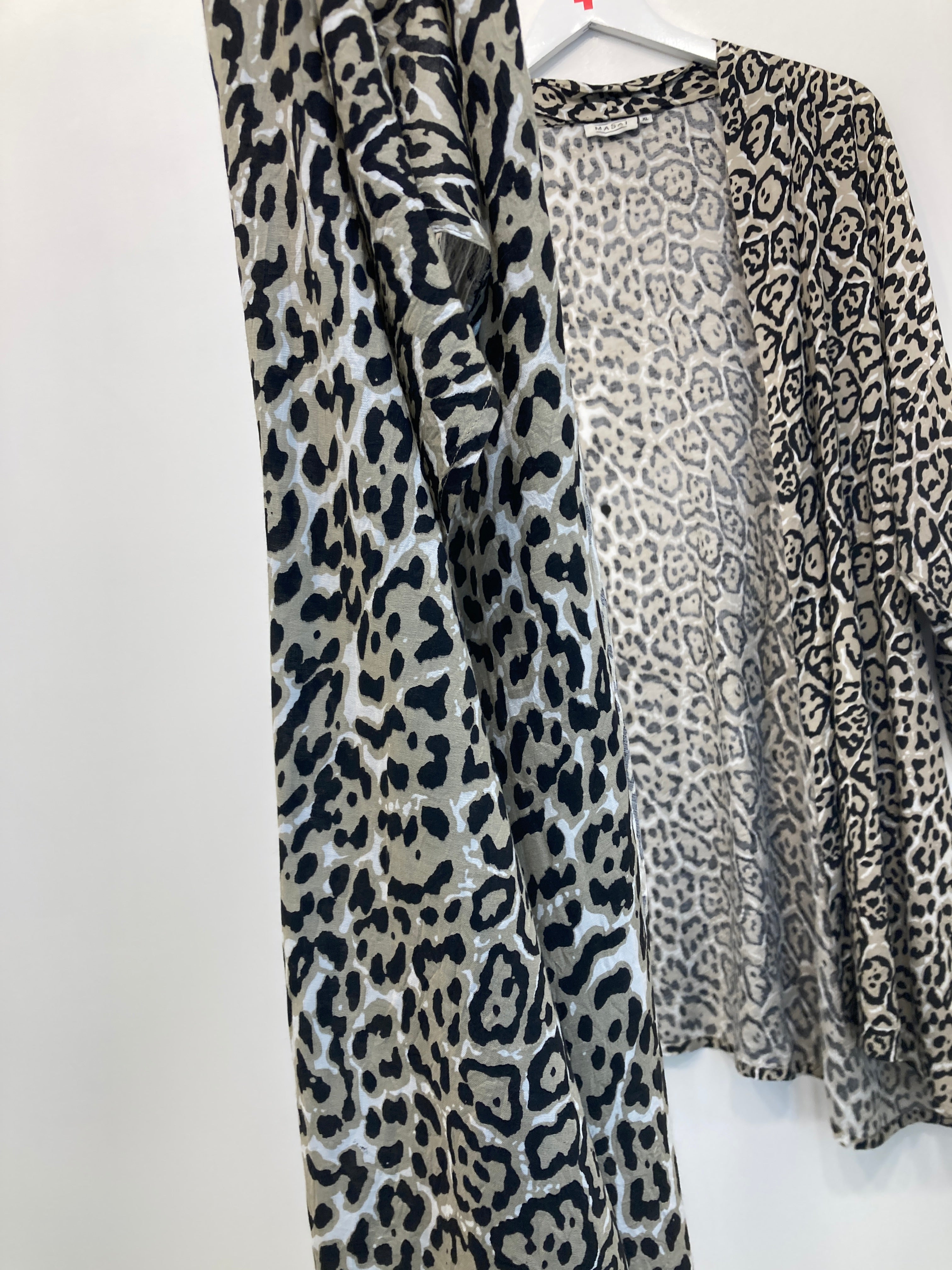 Masai Cardigan