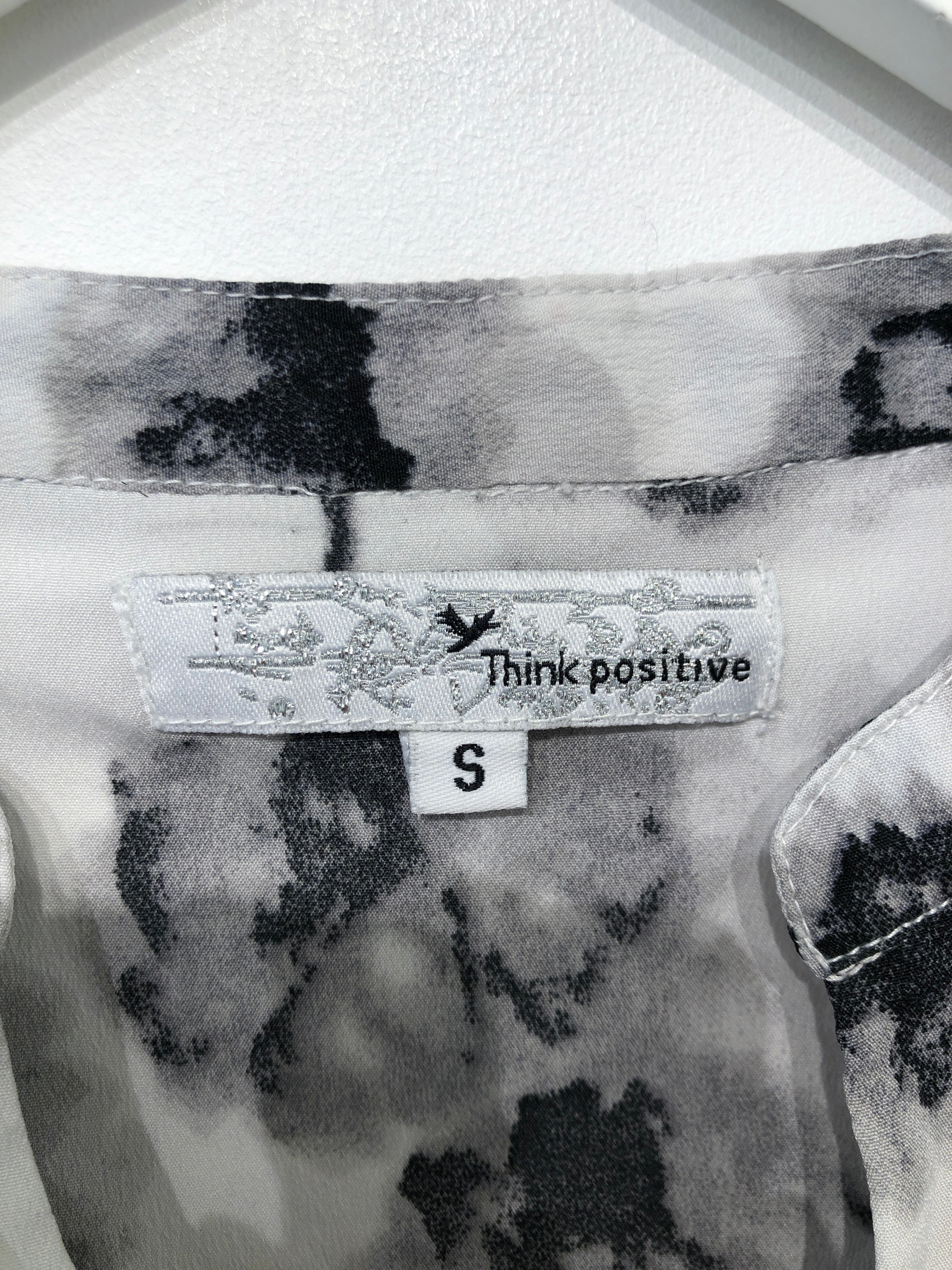 Think Positive Bluse