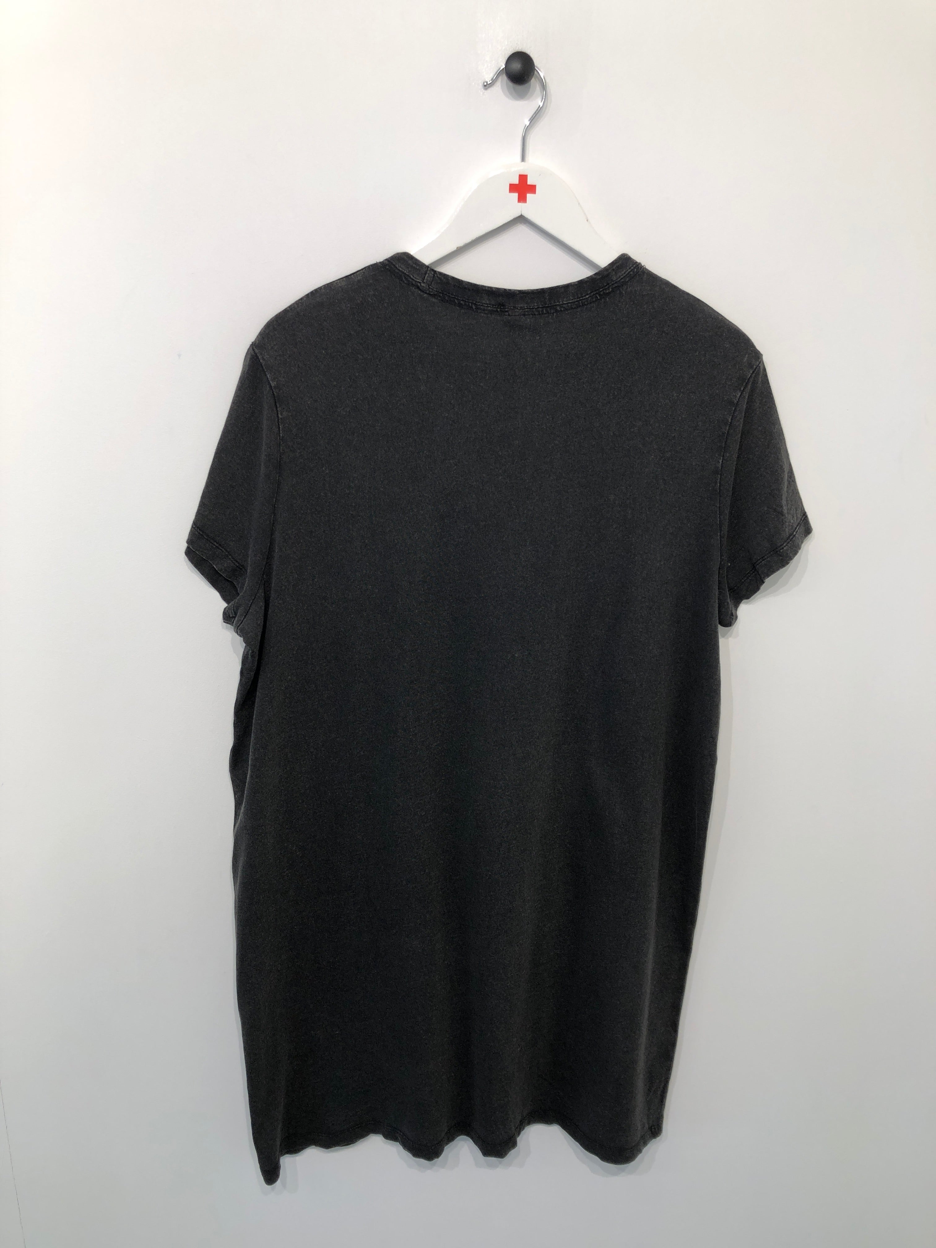 Only T-shirt
