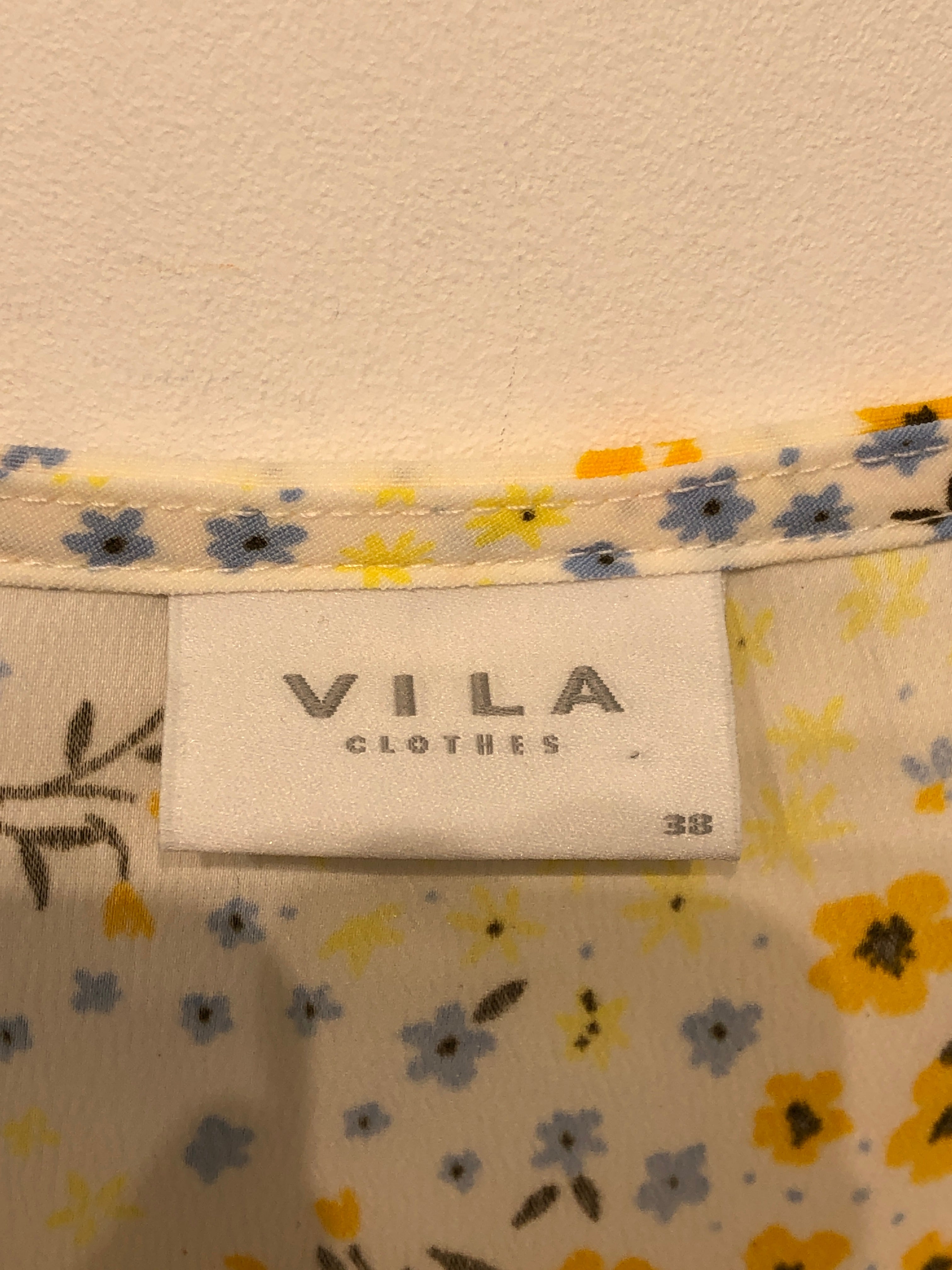 Vila Bluse