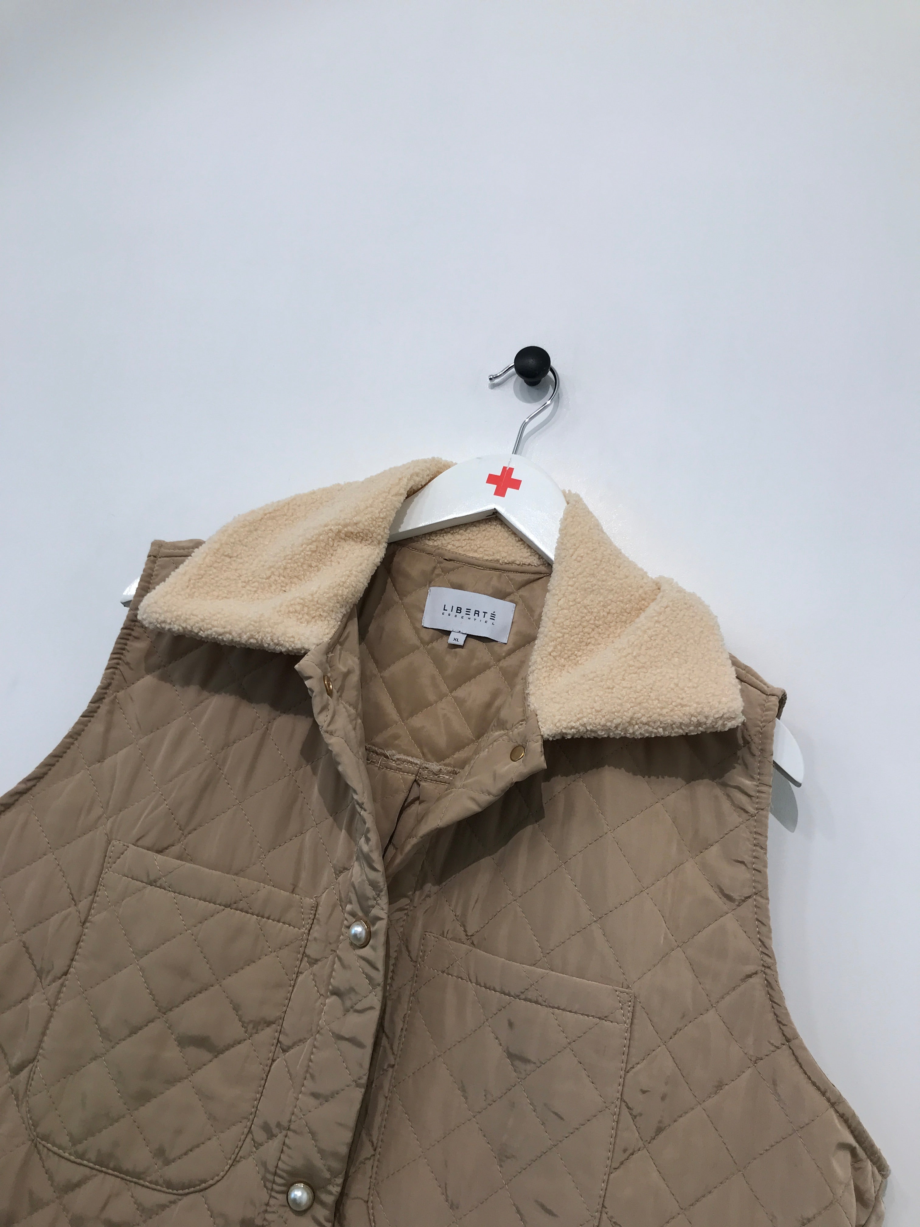 Liberte Essentiel Vest