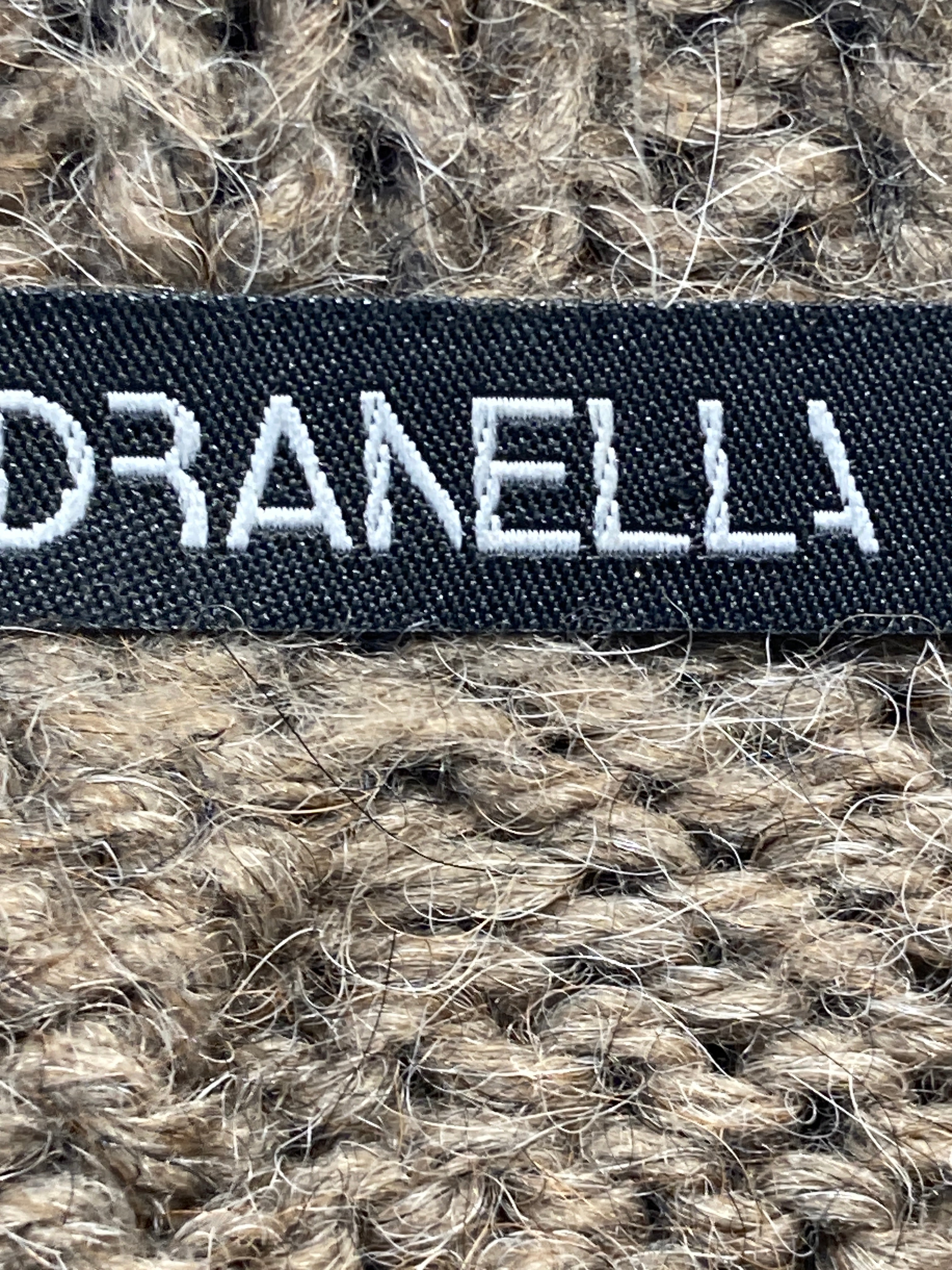 Dranella Strikbluse