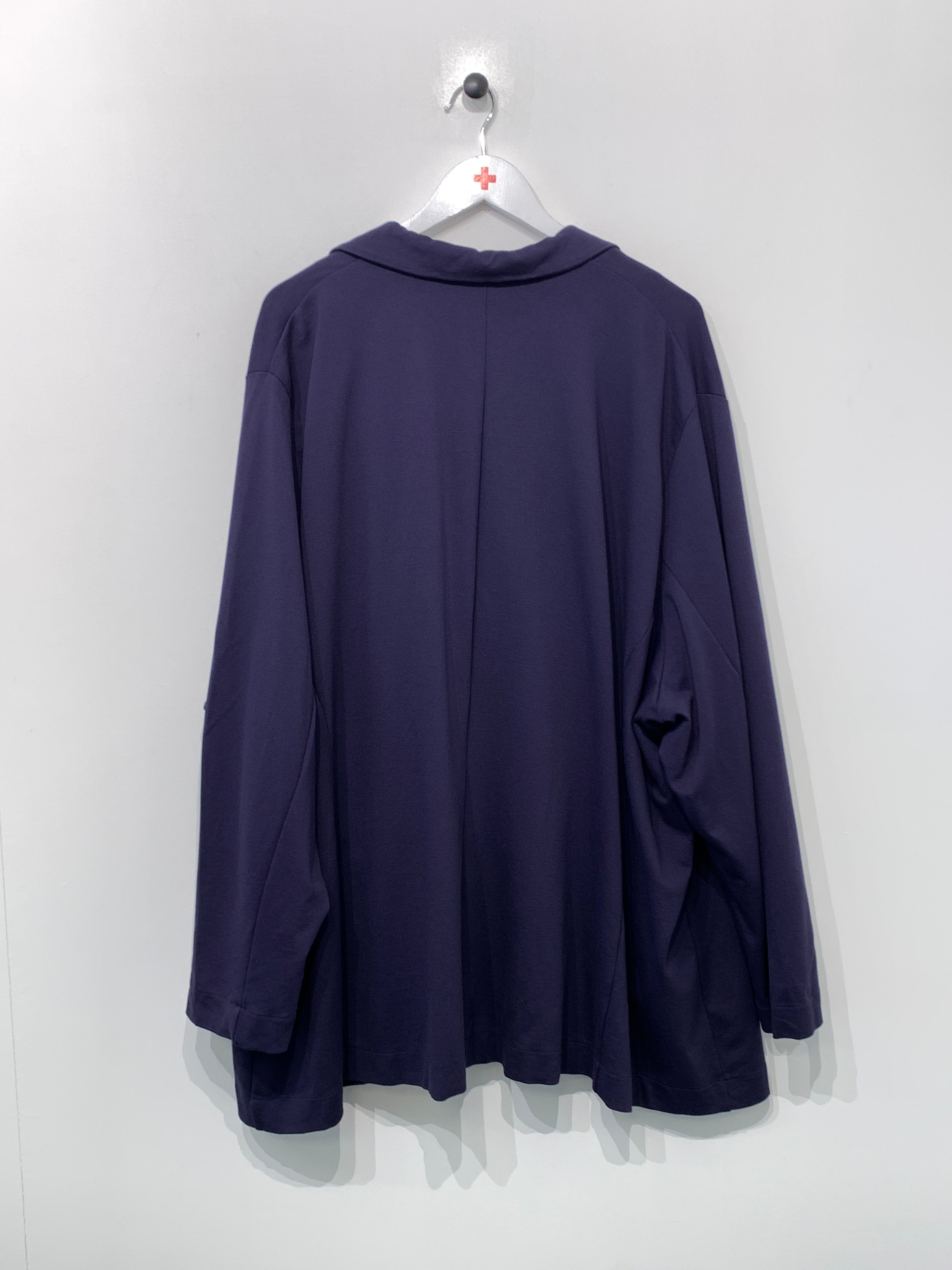 By Caroline Cardigan