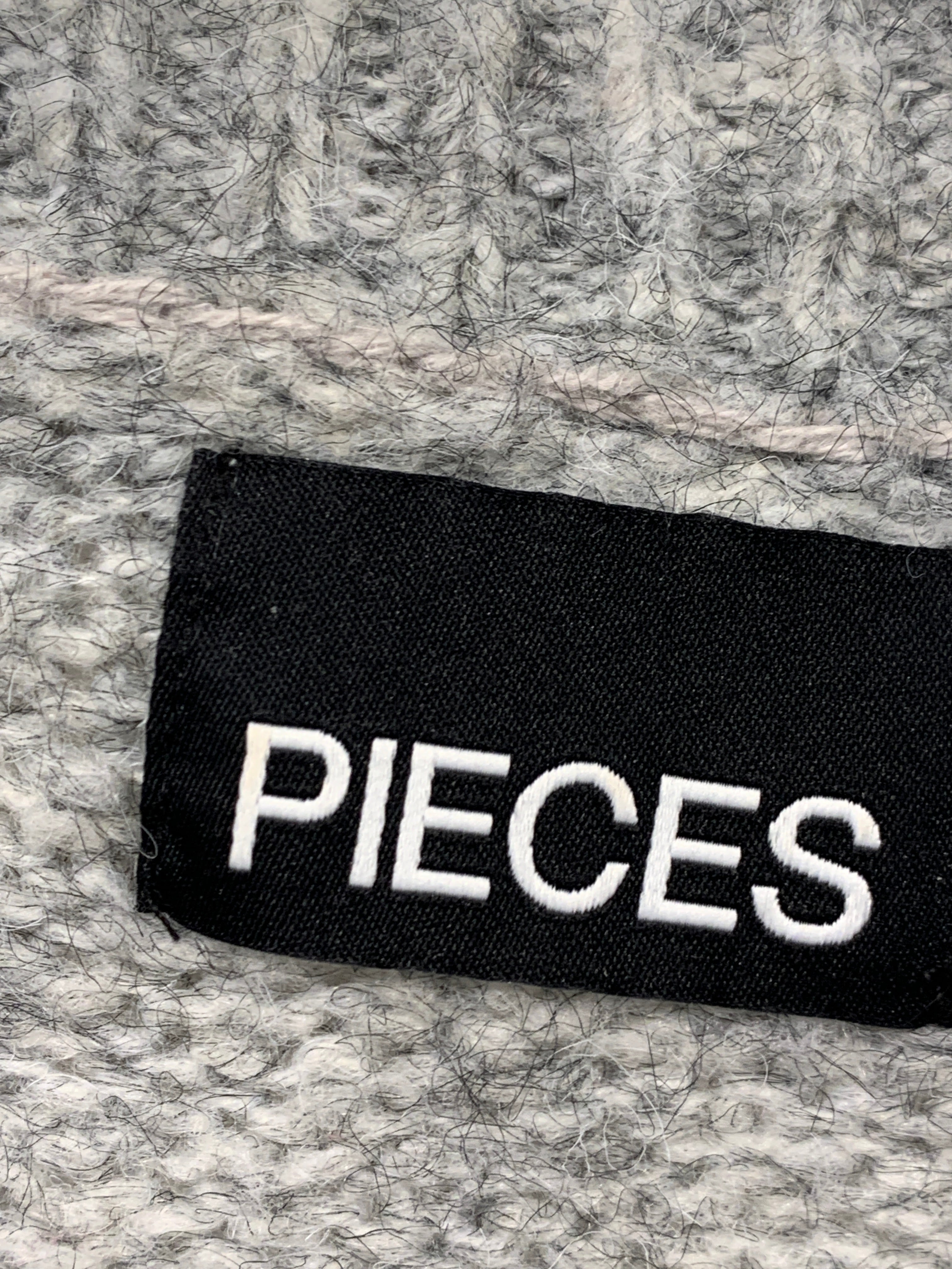 Pieces Strik