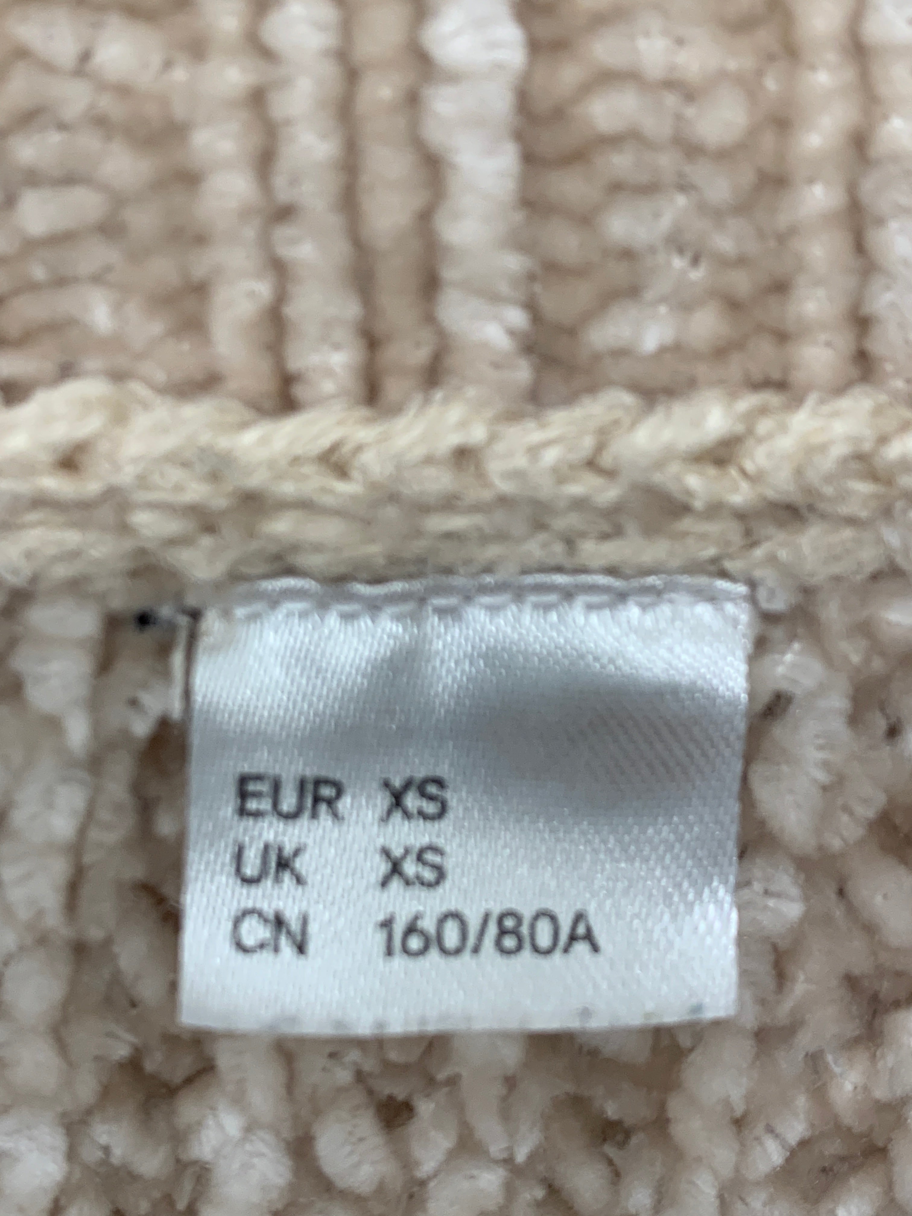 H&M Sweater