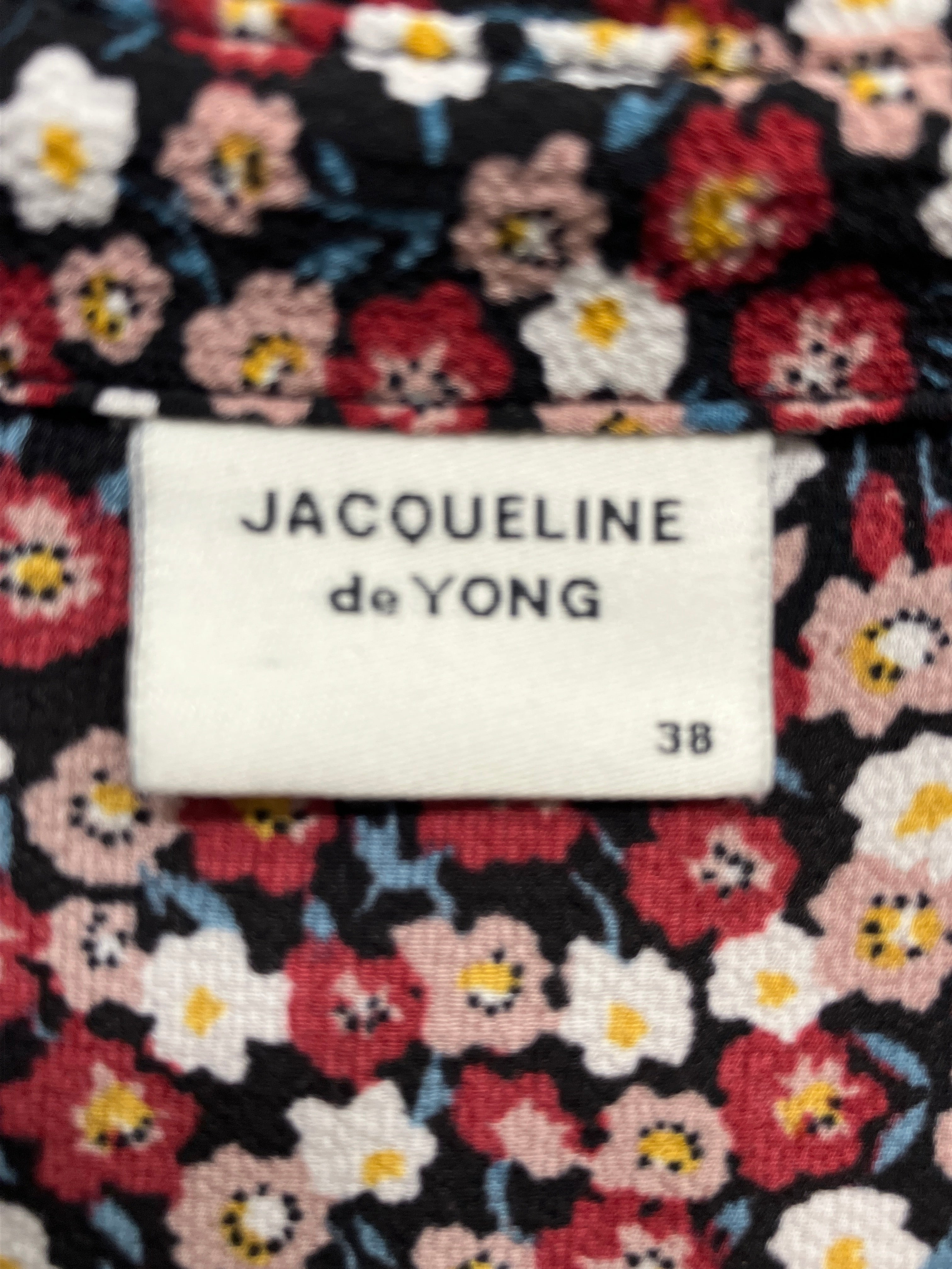 Jacqueline De Yong Kjole