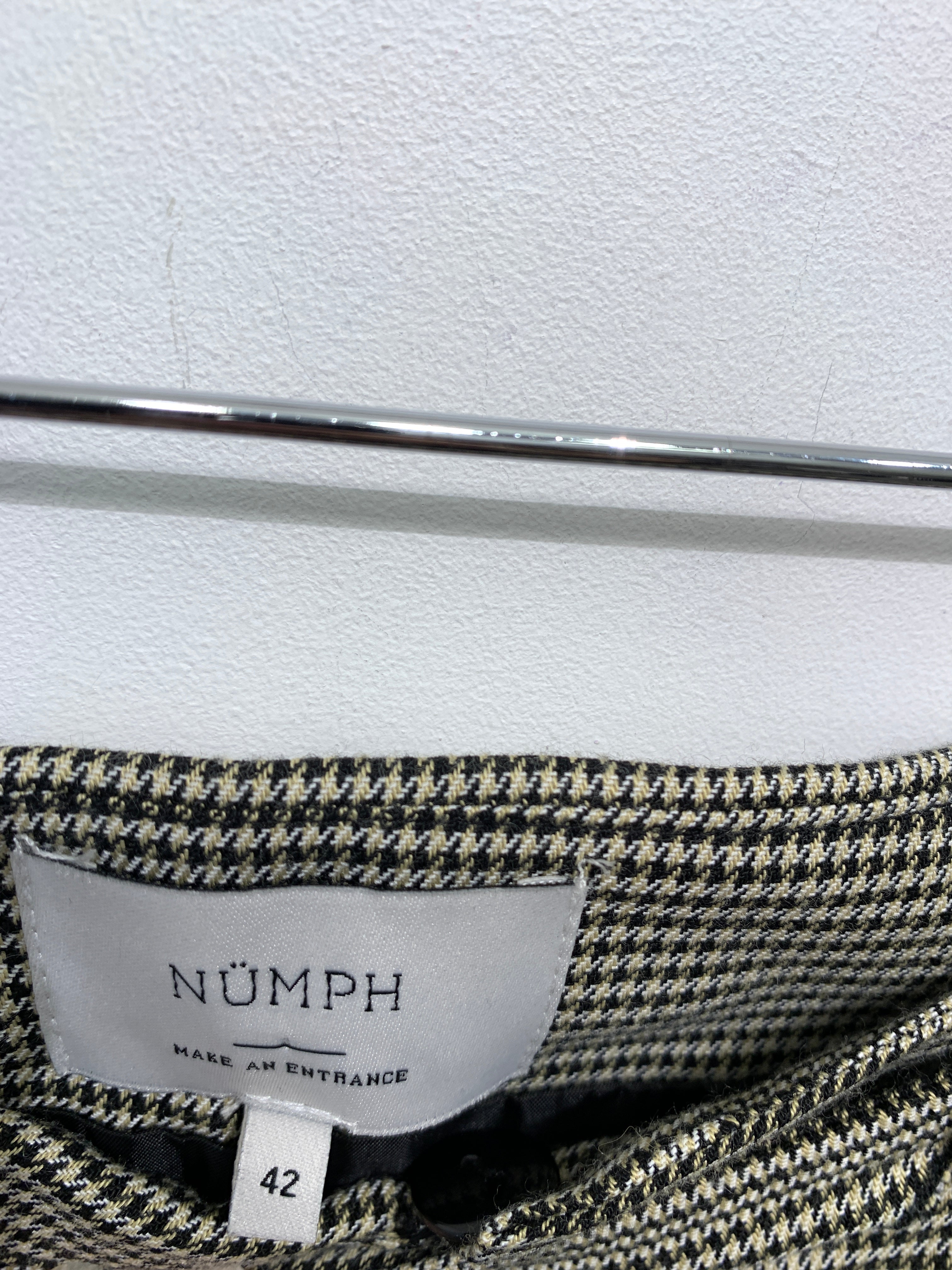 Nümph Nederdel
