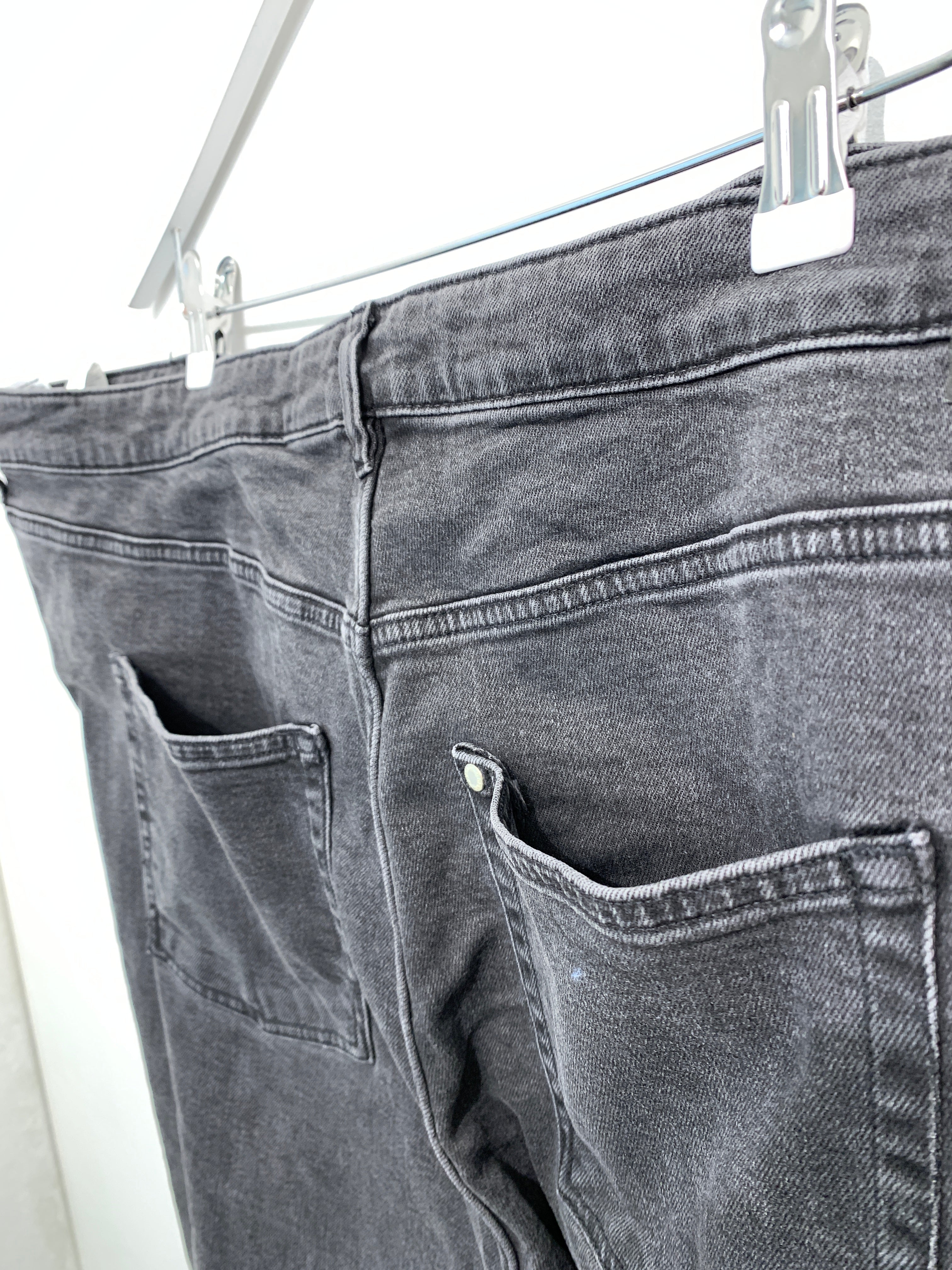 H&M Jeans